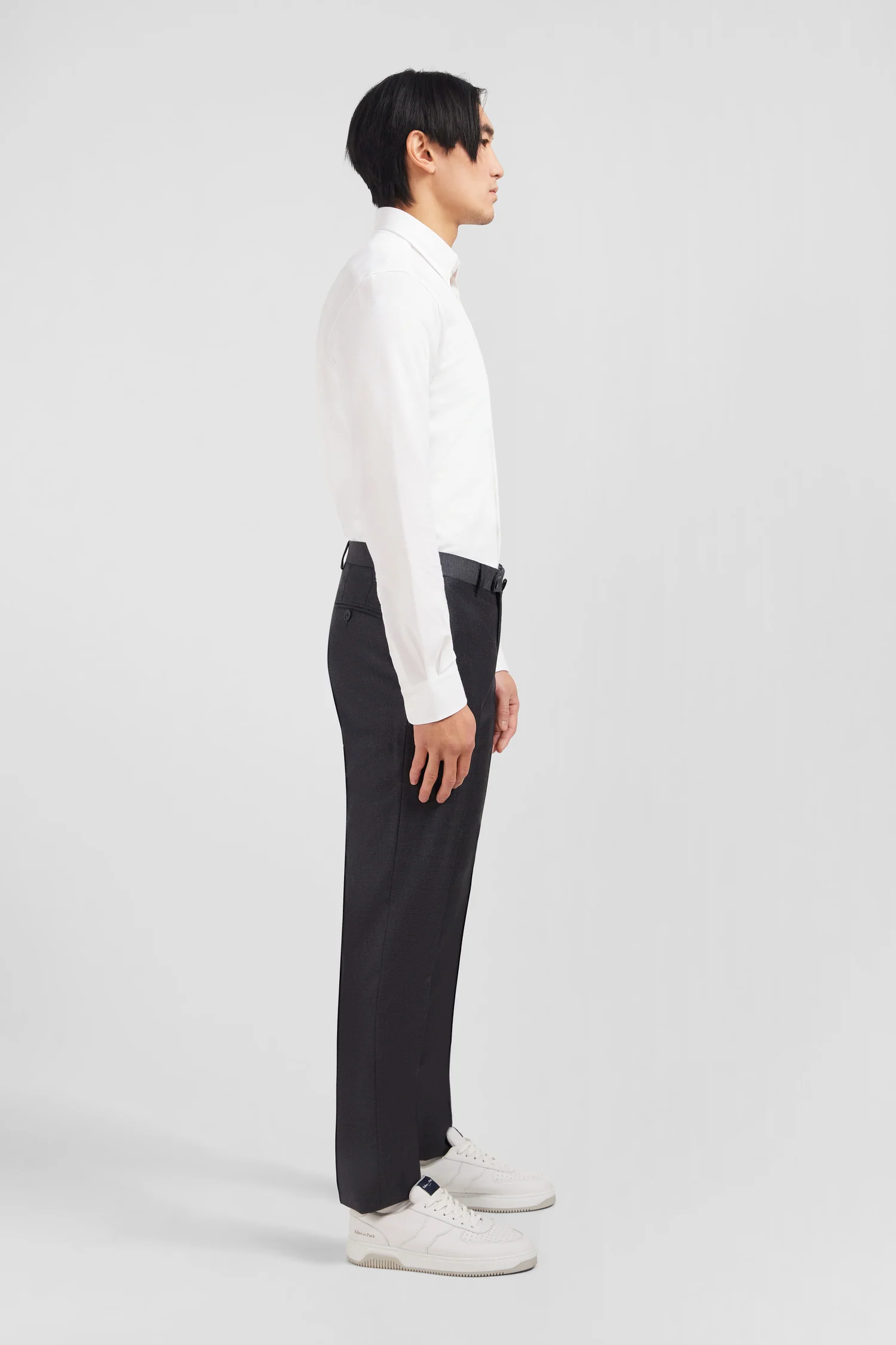 Pantalon slim gris en laine à plis cassés - Image 5