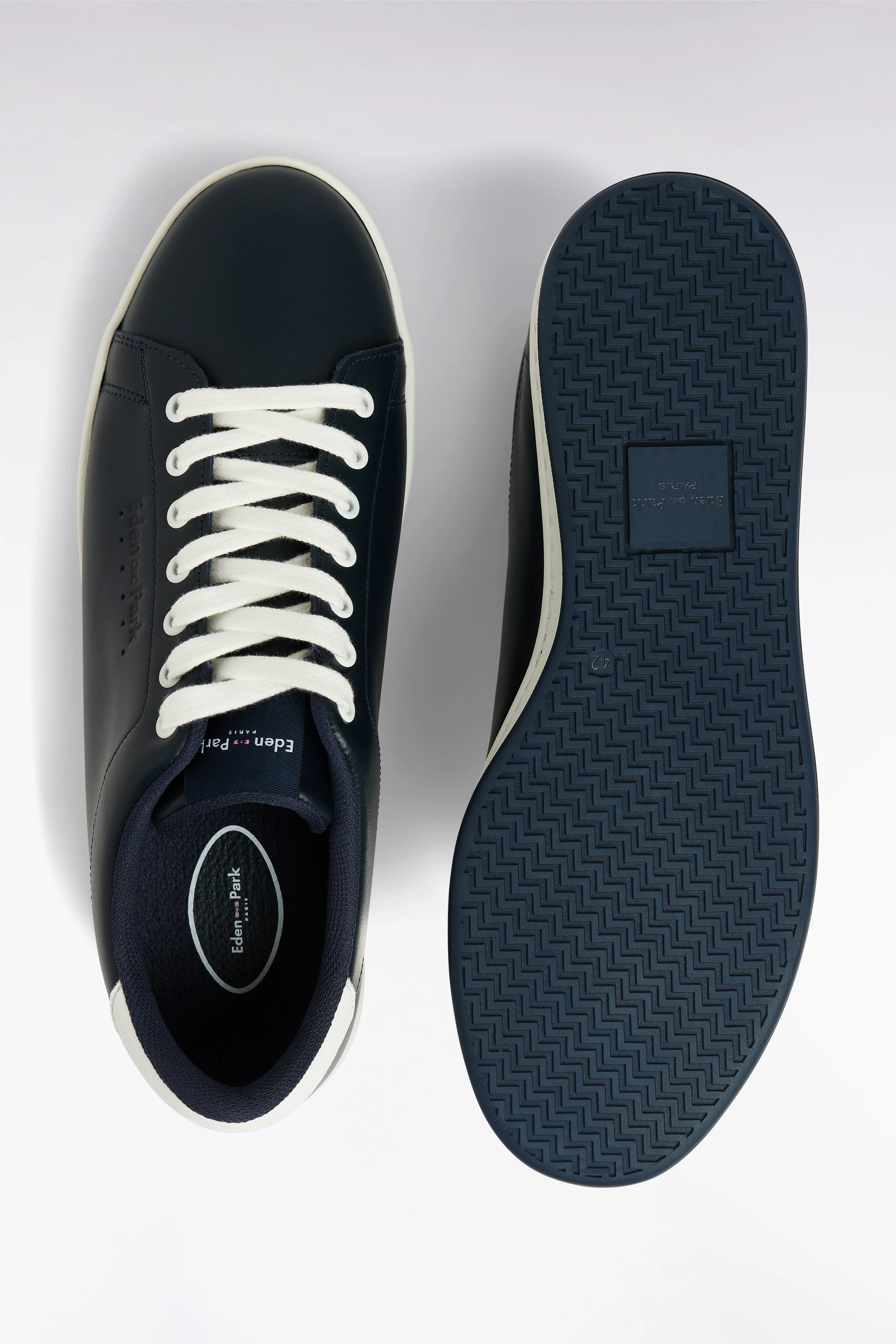 Baskets basses en cuir bleu marine - Image 3