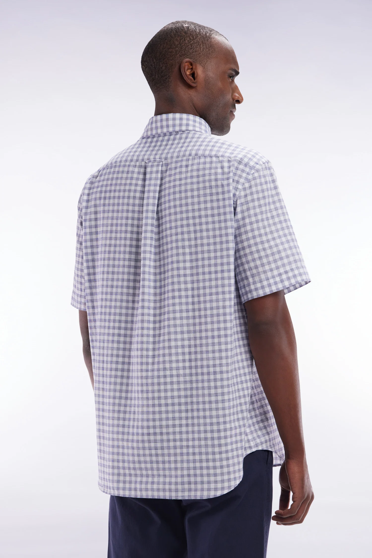Chemise à manches courtes en coton à carreaux Vichy marine coupe droite - Image 4