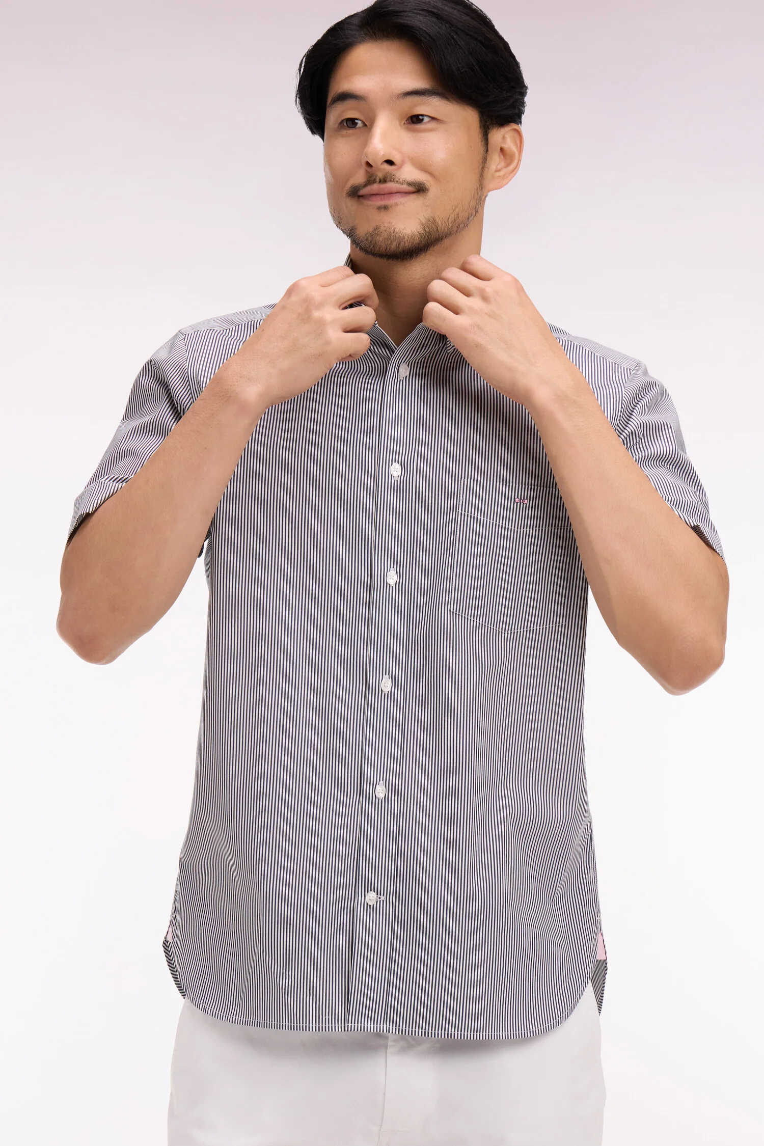 Chemise à manches courtes en coton à rayures bâtons marine - Image 3
