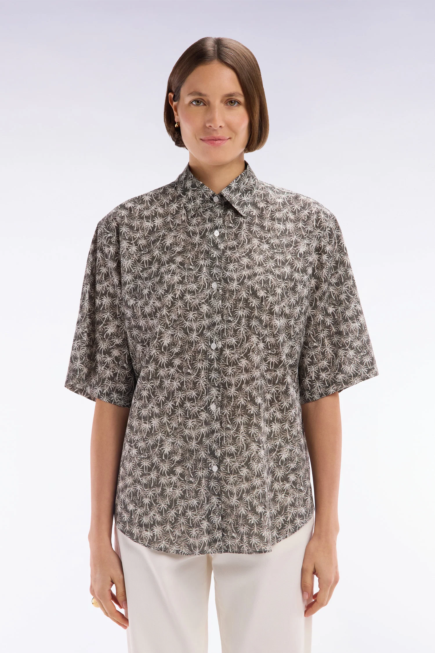 Chemise à manches courtes en coton kaki imprimé palmiers coupe oversized - Image 3