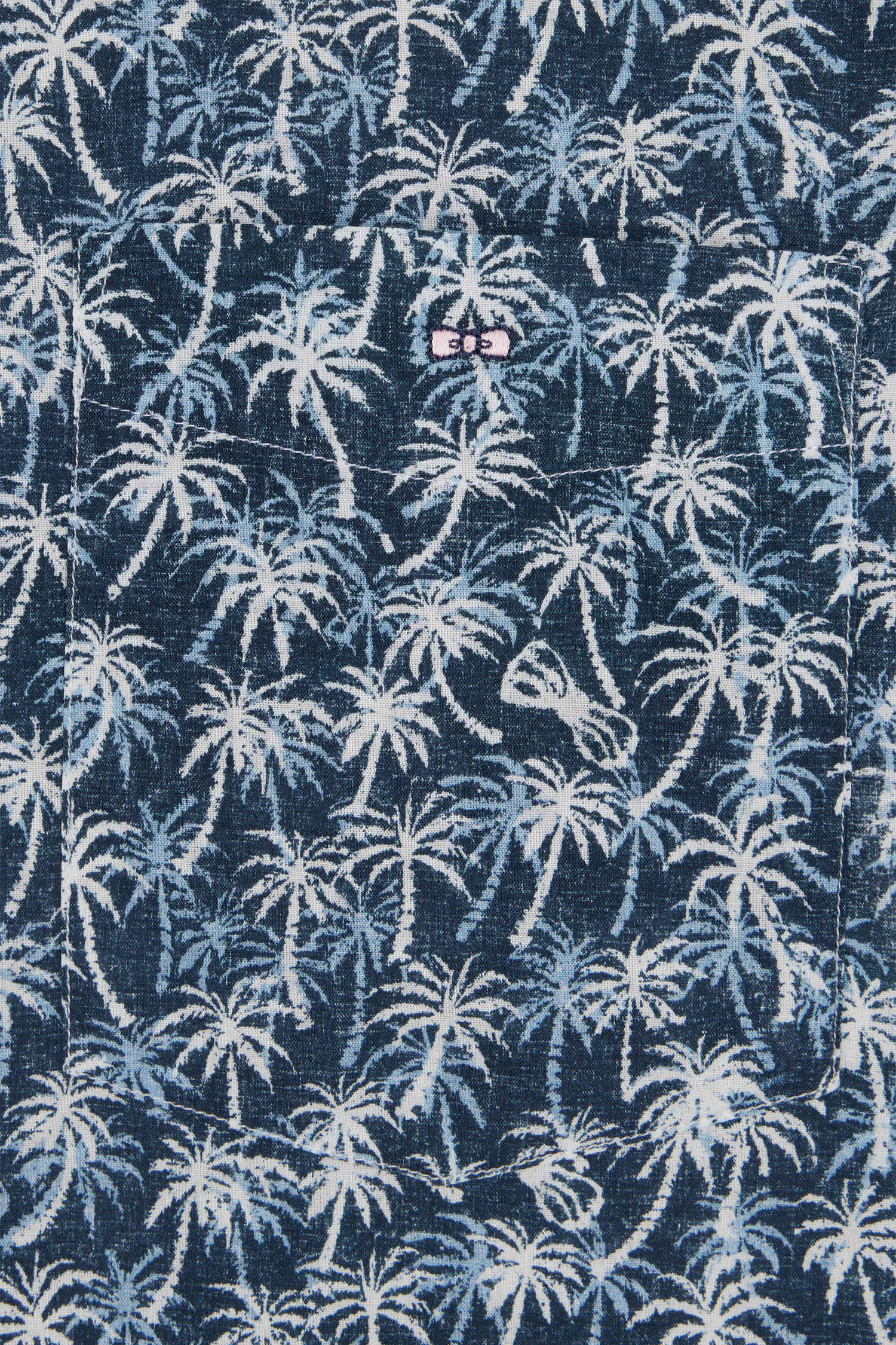 Chemise à manches courtes en coton marine à microimprimé palmiers coupe droite - Image 5