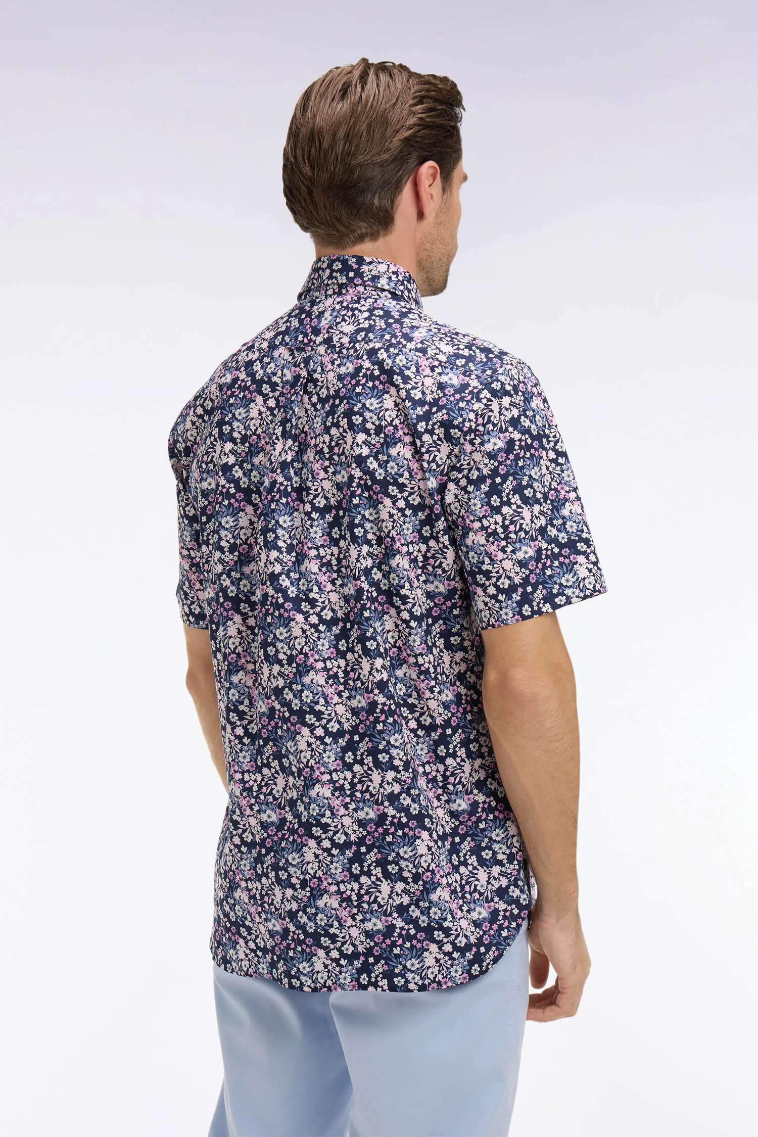 Chemise à manches courtes en popeline et chambray à motif floral rose - Image 5
