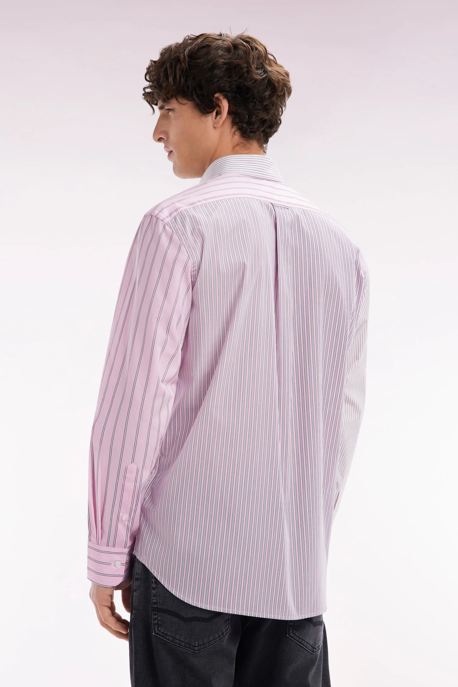 Chemise à rayures bâtons en popeline de coton rose coupe droite - Image 4