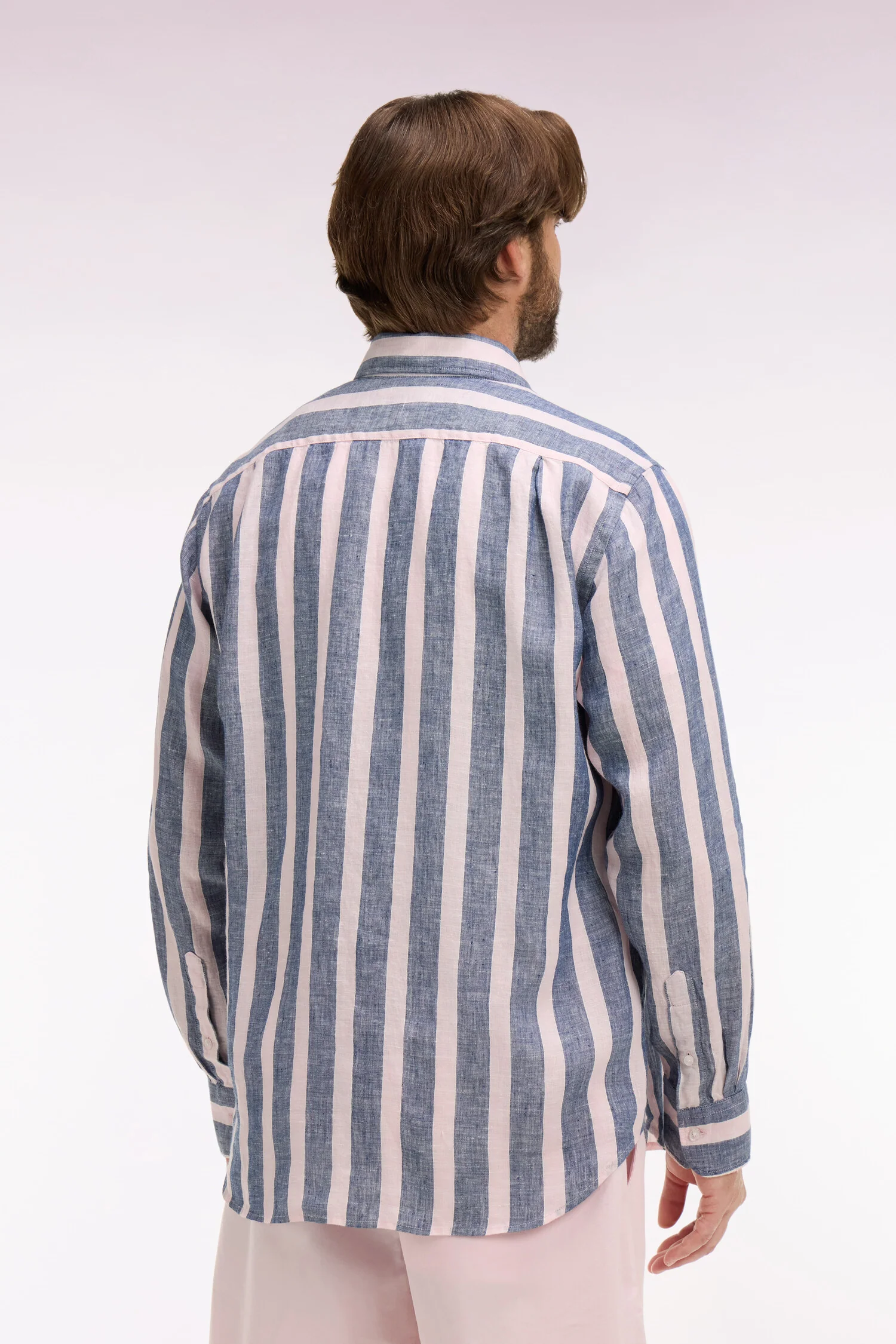 Chemise en lin marine à rayures bâtons - Image 5