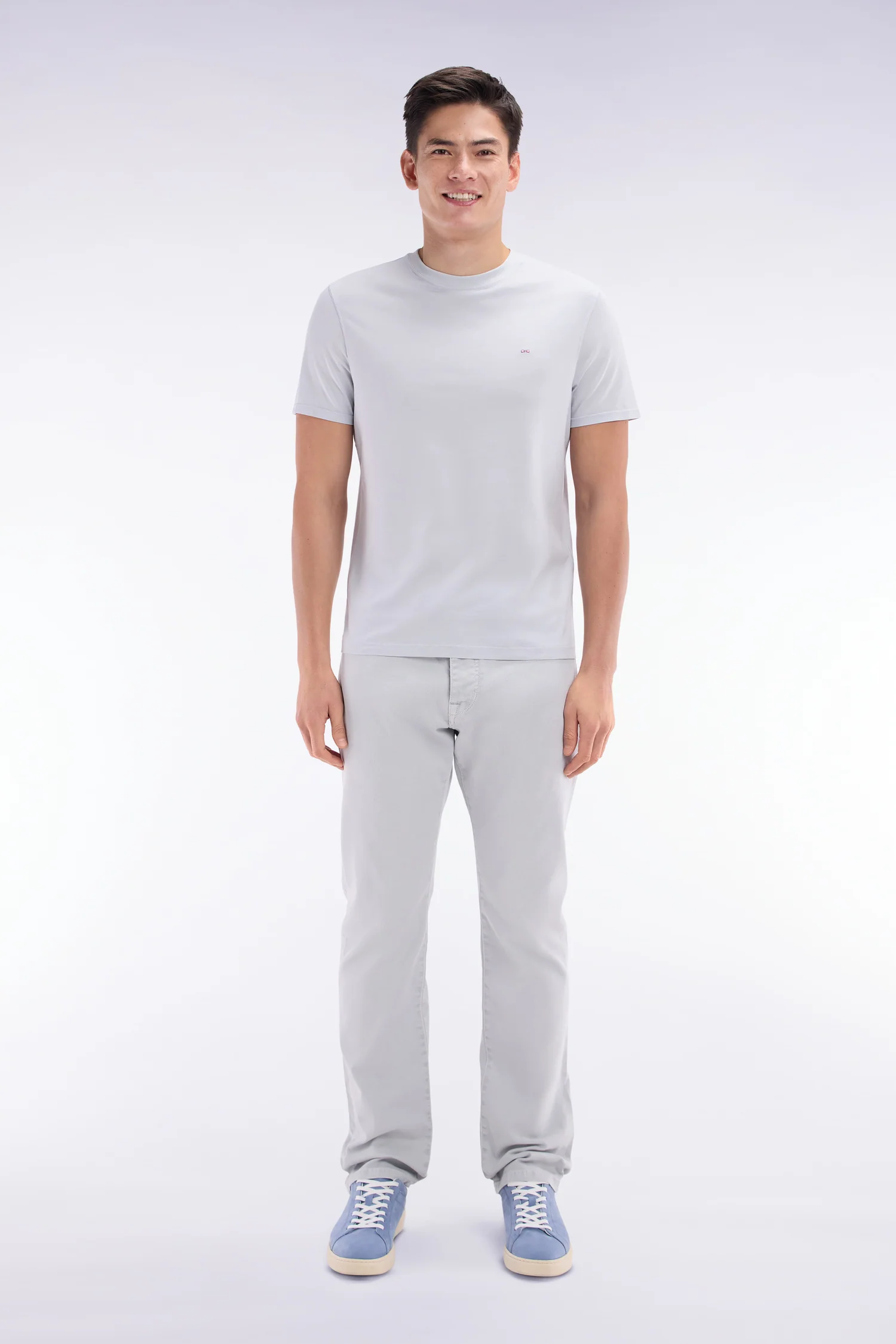 Jean 5 poches en denim stretch gris clair coupe droite