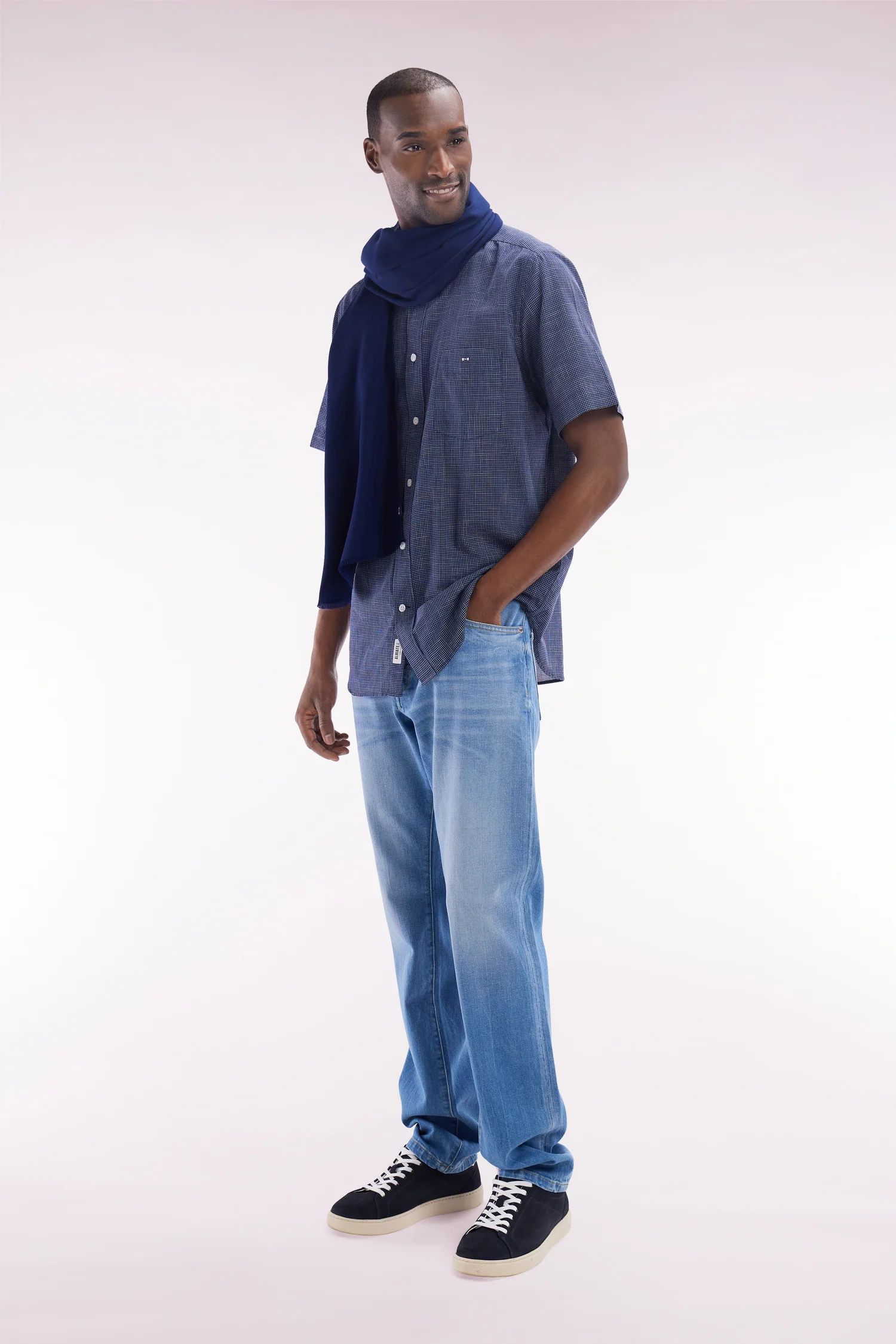 Jean 5 poches en denim stretch medium wash coupe droite - Image 3