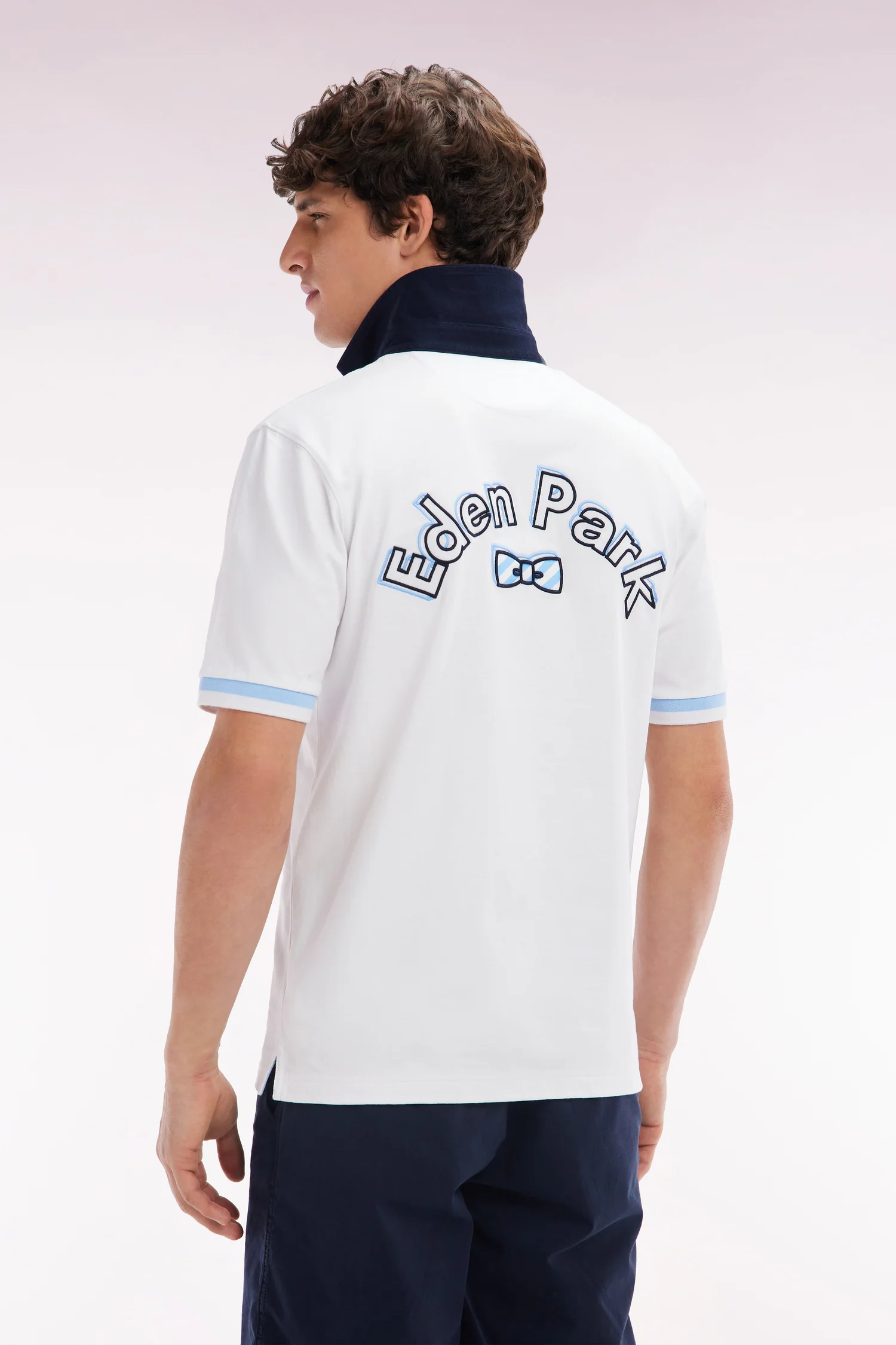 Maillot à manches courtes en coton blanc broderie dos Eden Park coupe droite - Image 4