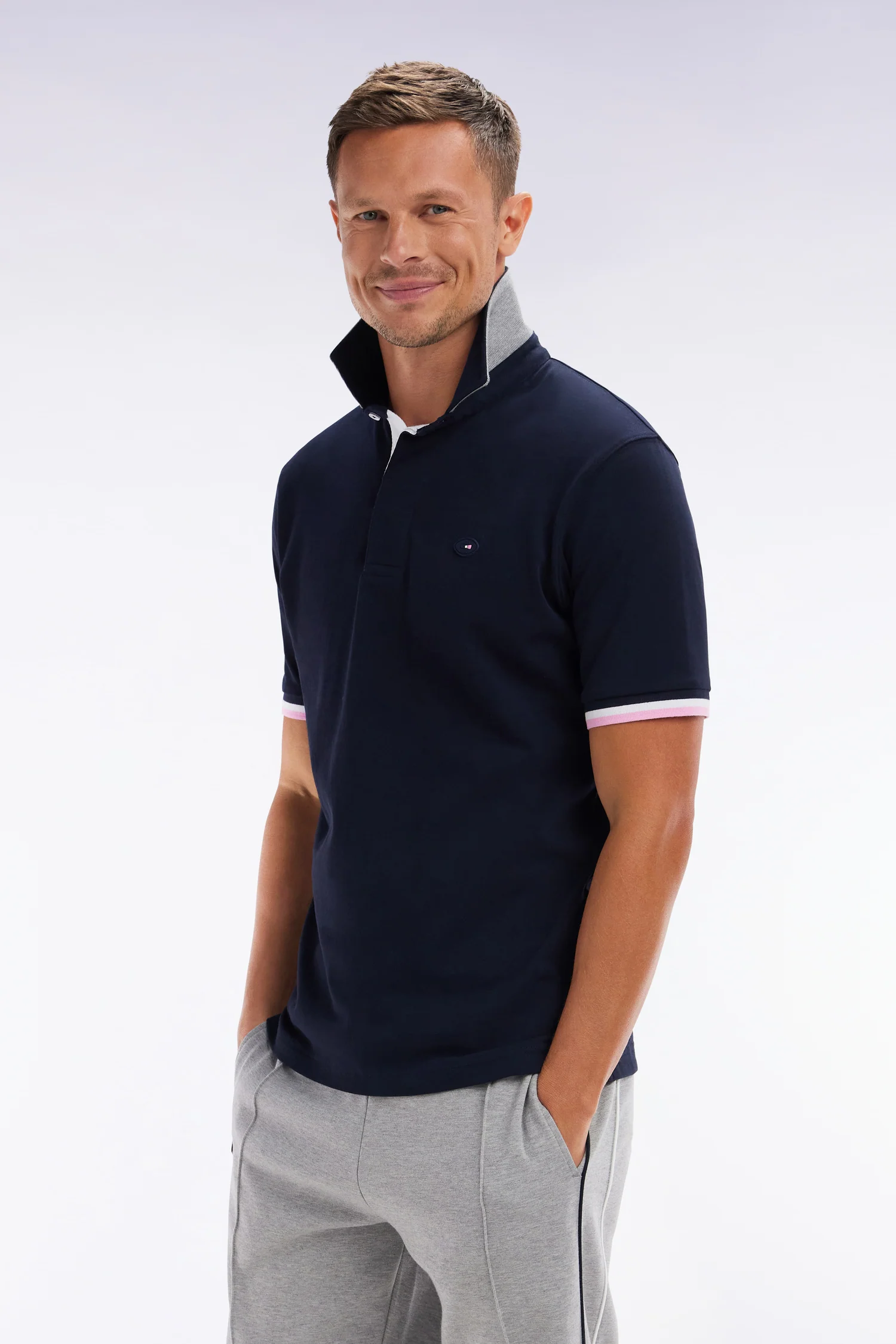 Maillot à manches courtes en coton marine et gris broderie dos coupe droite - Image 3