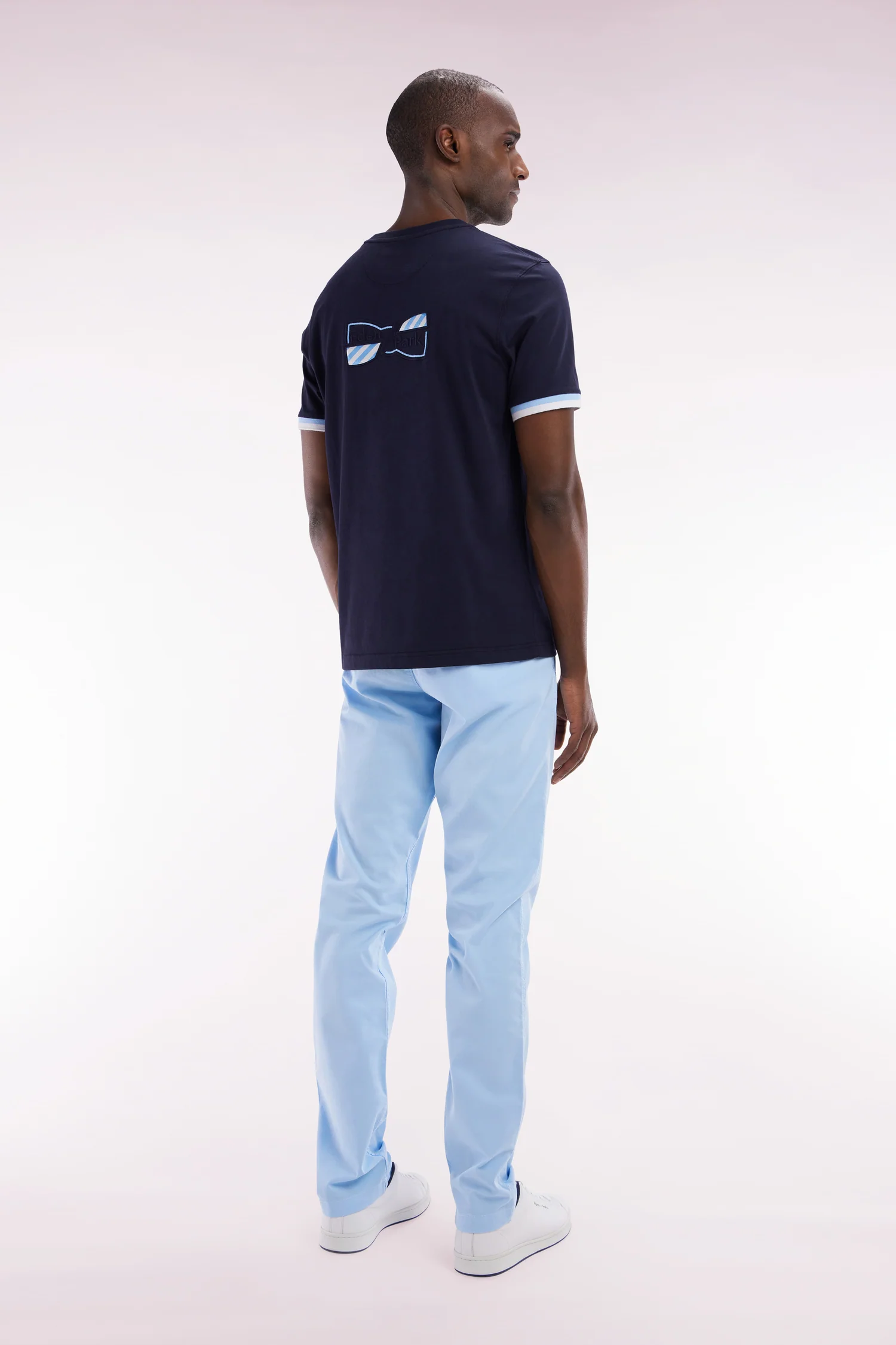 Pantalon chino sans plis en coton stretch bleu clair coupe droite - Image 4
