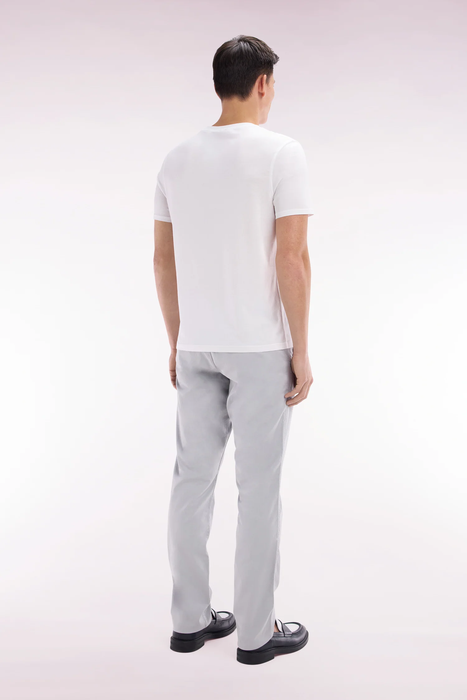Pantalon chino sans plis en coton stretch gris coupe droite - Image 4