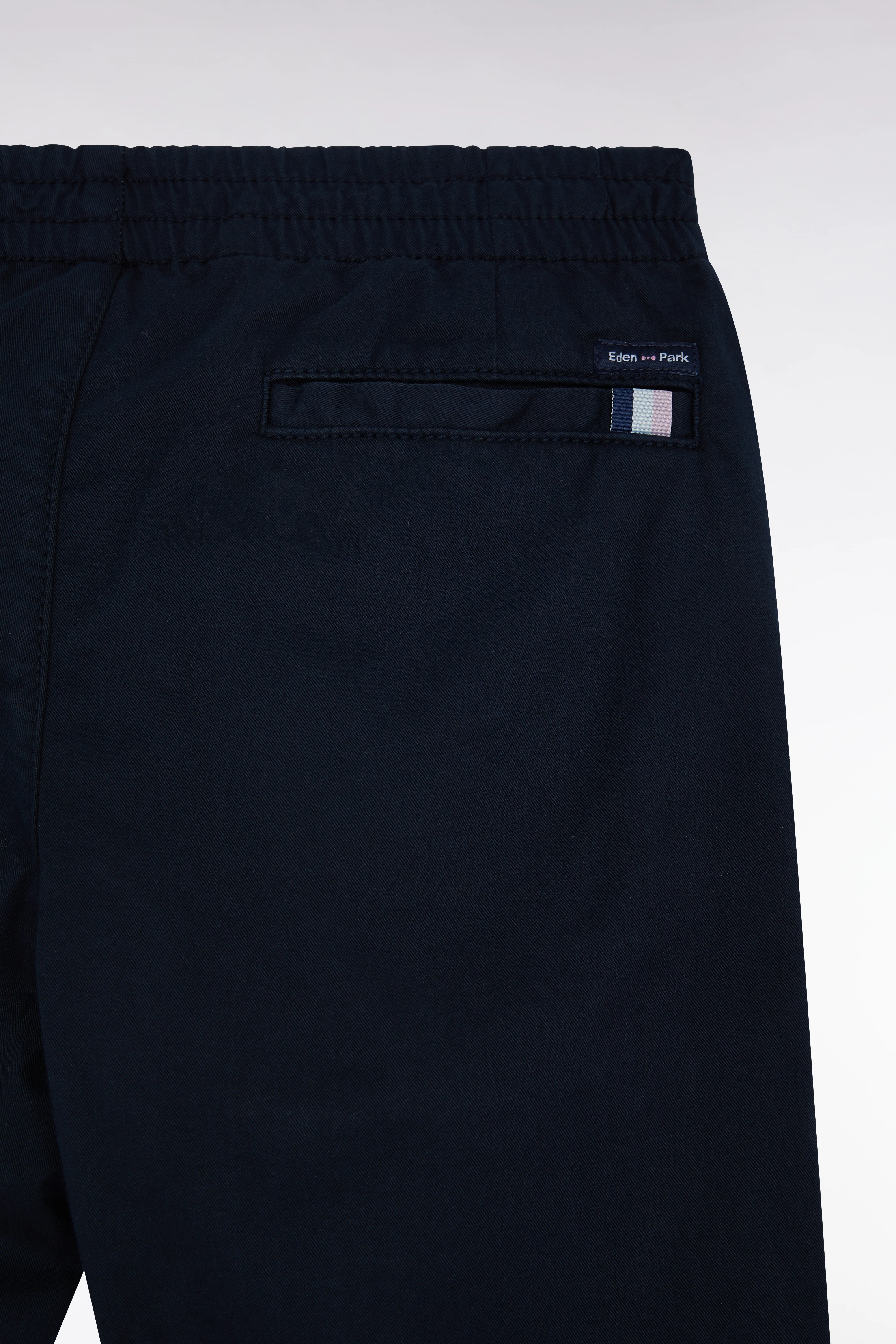 Pantalon chino sans plis en coton stretch marine coupe droite - Image 2