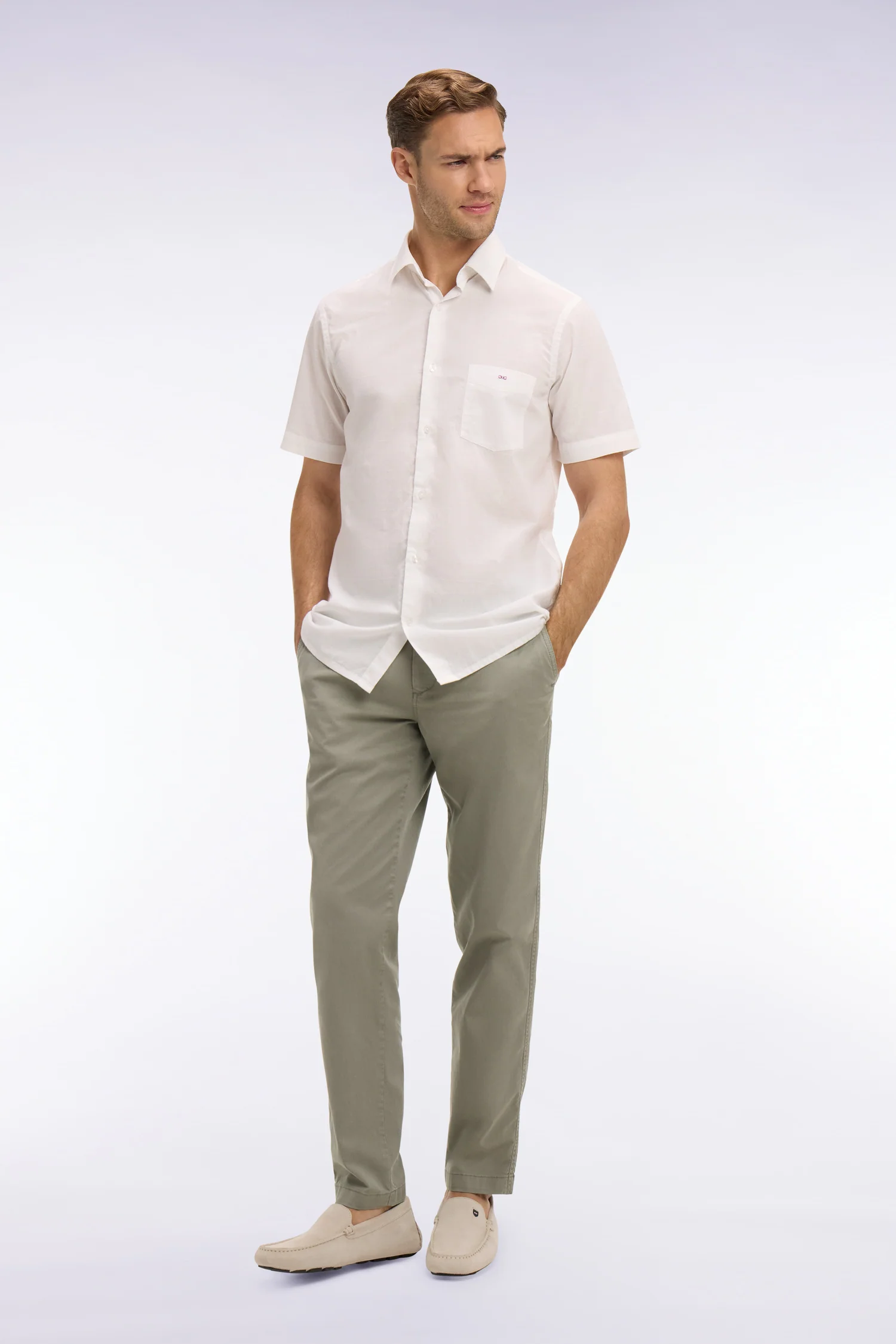Pantalon chino taille élastique en coton et lyocell kaki - Image 3