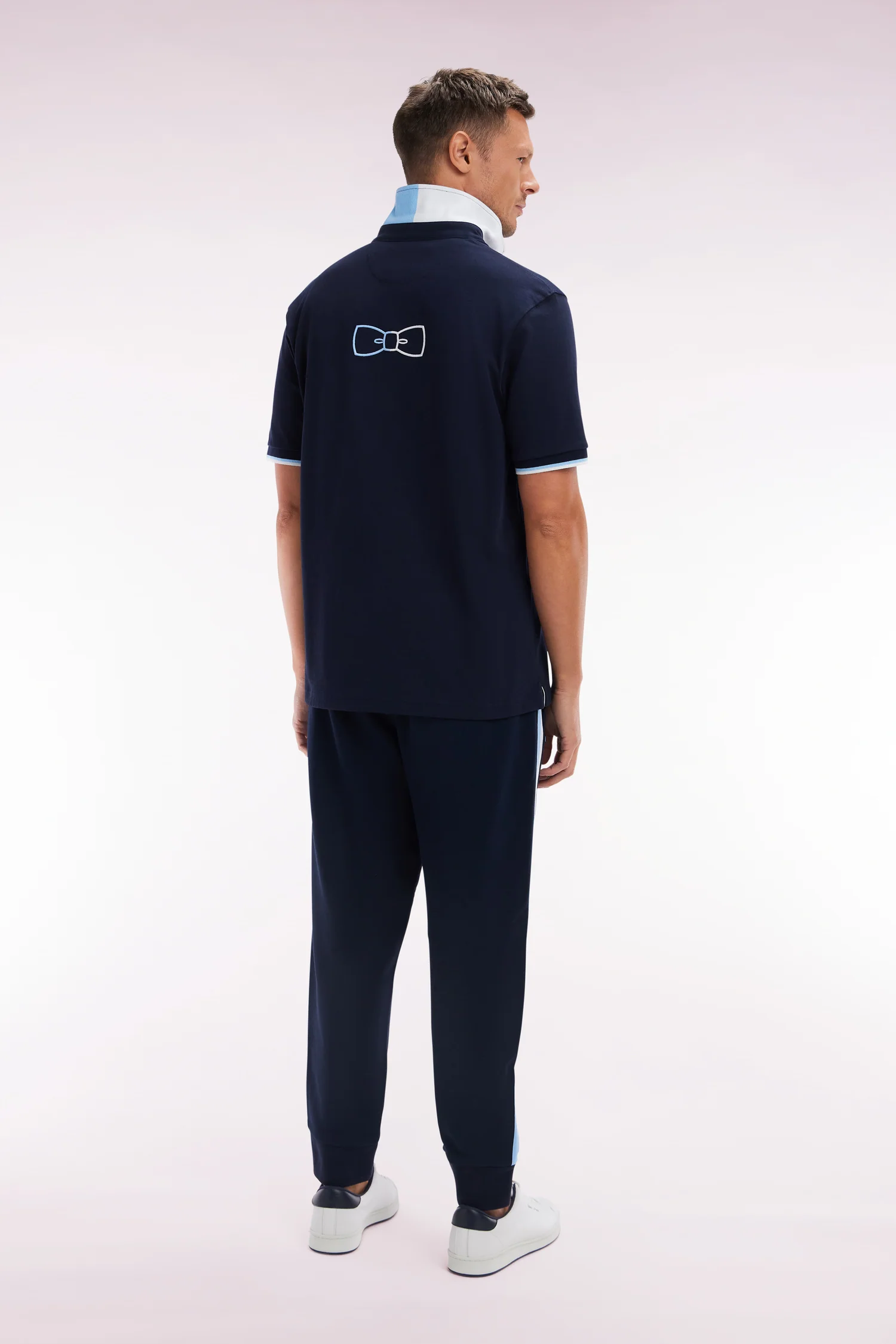 Pantalon jogging en coton marine à détails tricolores coupe décontractée - Image 4