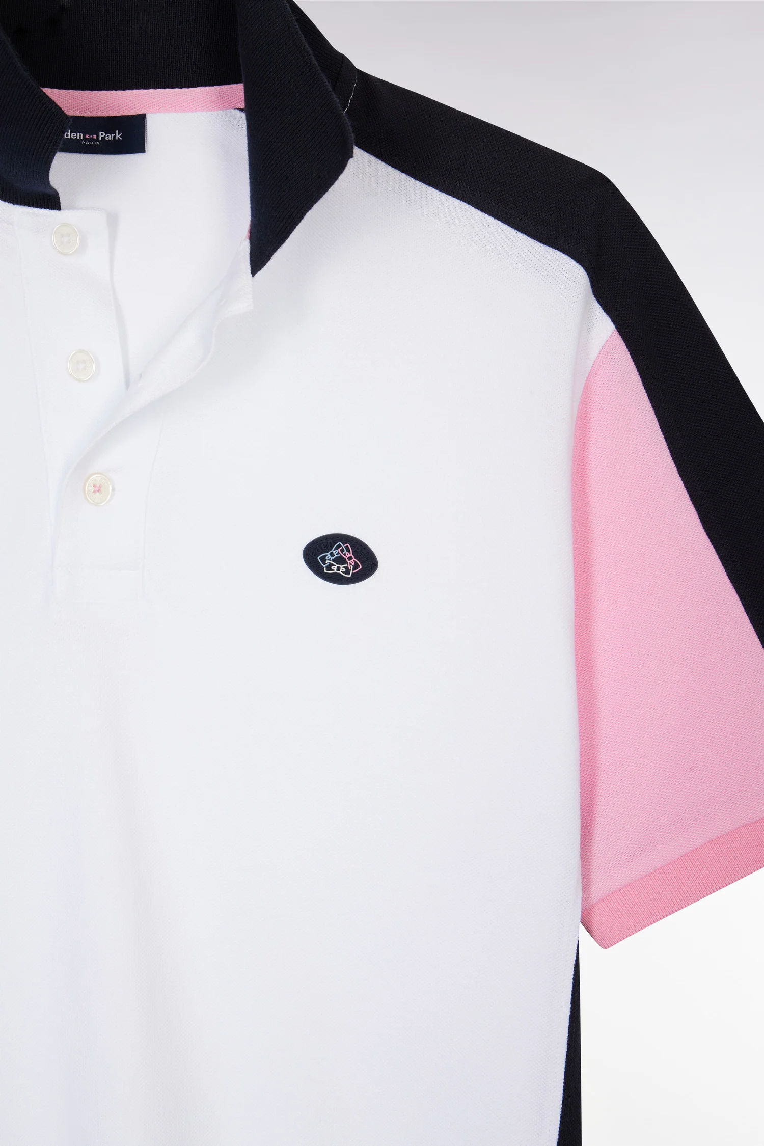 Polo à manches courtes colorblock en coton blanc coupe droite - Image 6