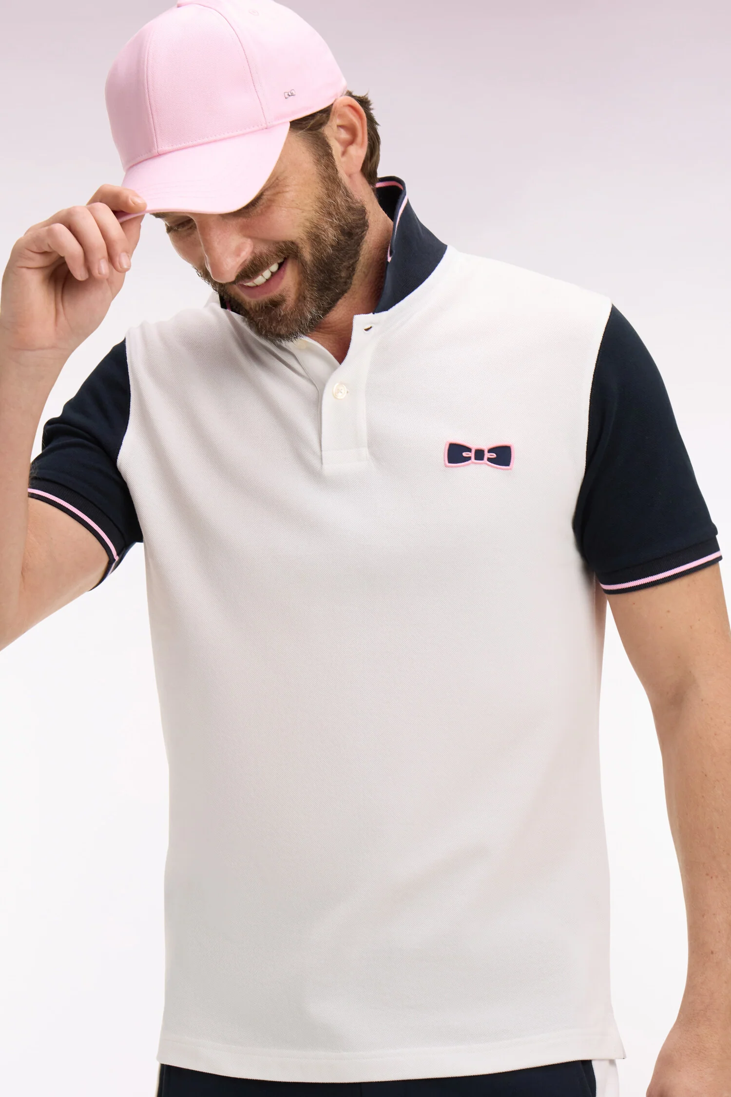 Polo à manches courtes en coton blanc à broderie patchée coupe regular