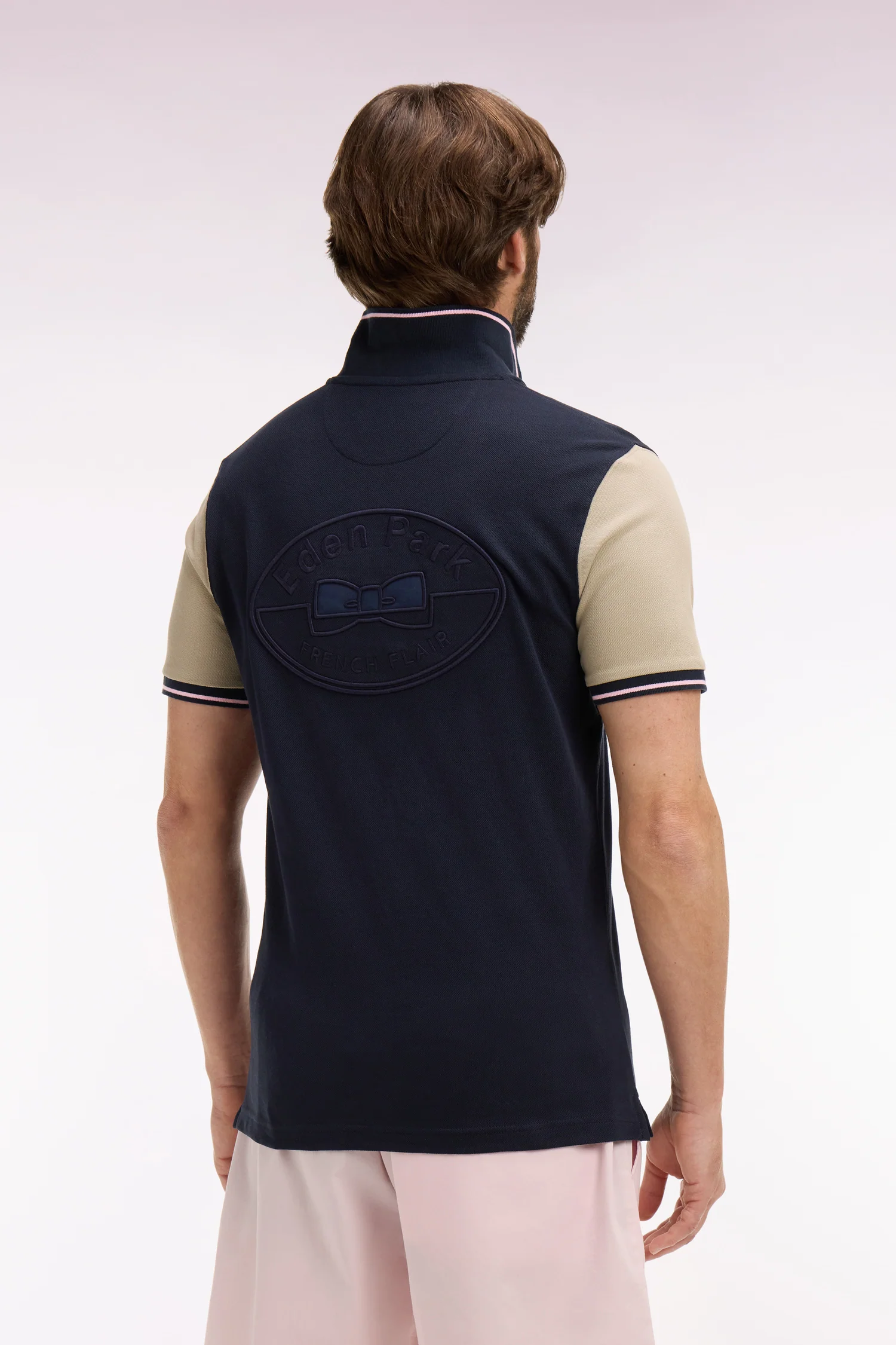 Polo Ă manches courtes en coton marine et beige - Image 5