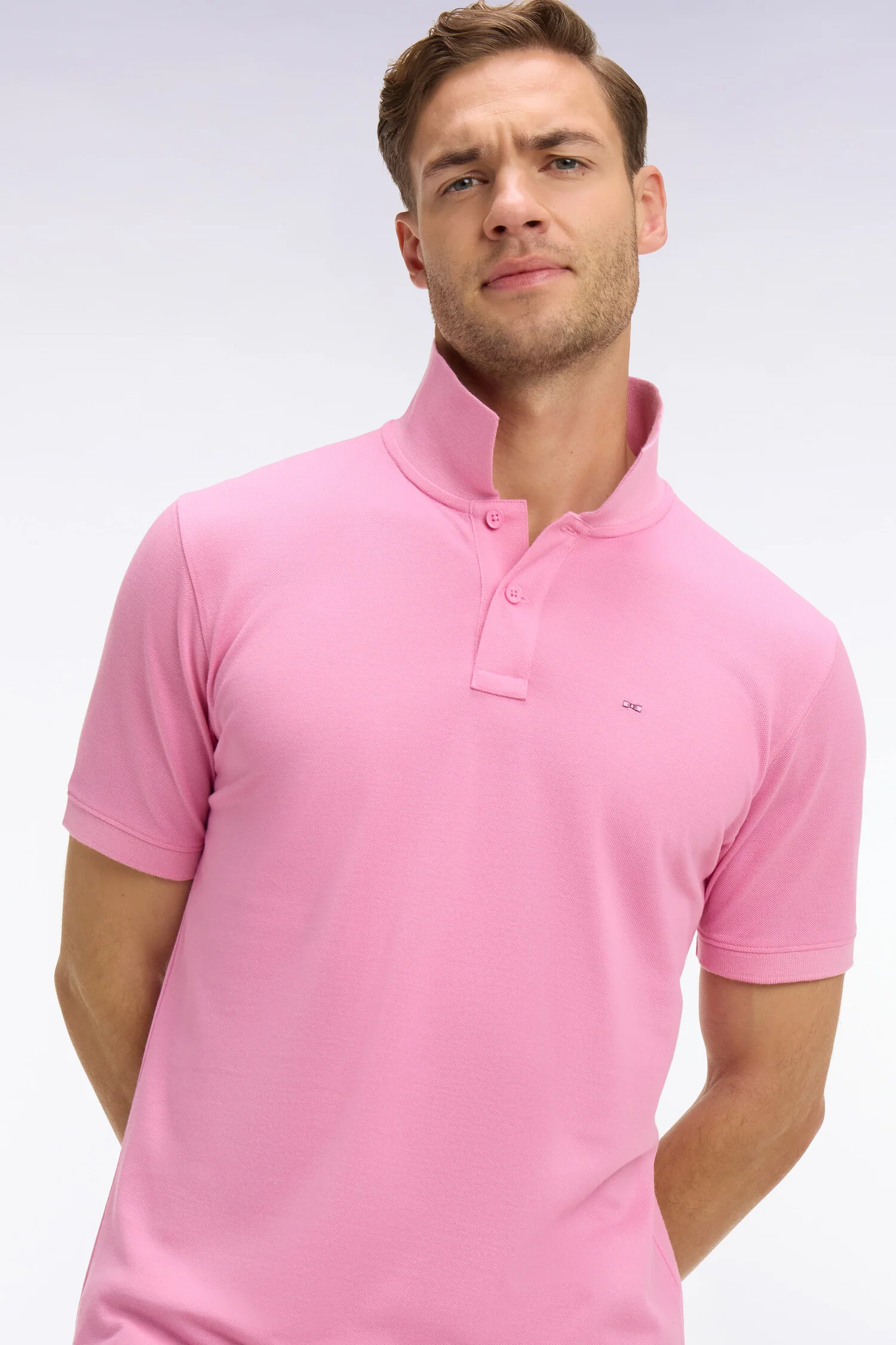 Polo Ă manches courtes en coton rose coupe regular