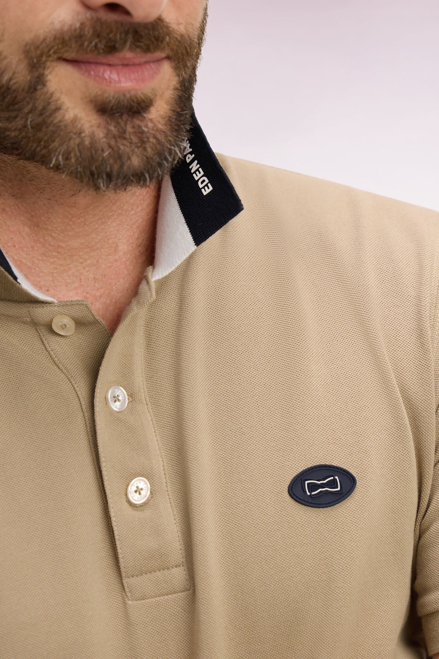 Polo à manches courtes en piqué coton beige coupe regular - Image 4