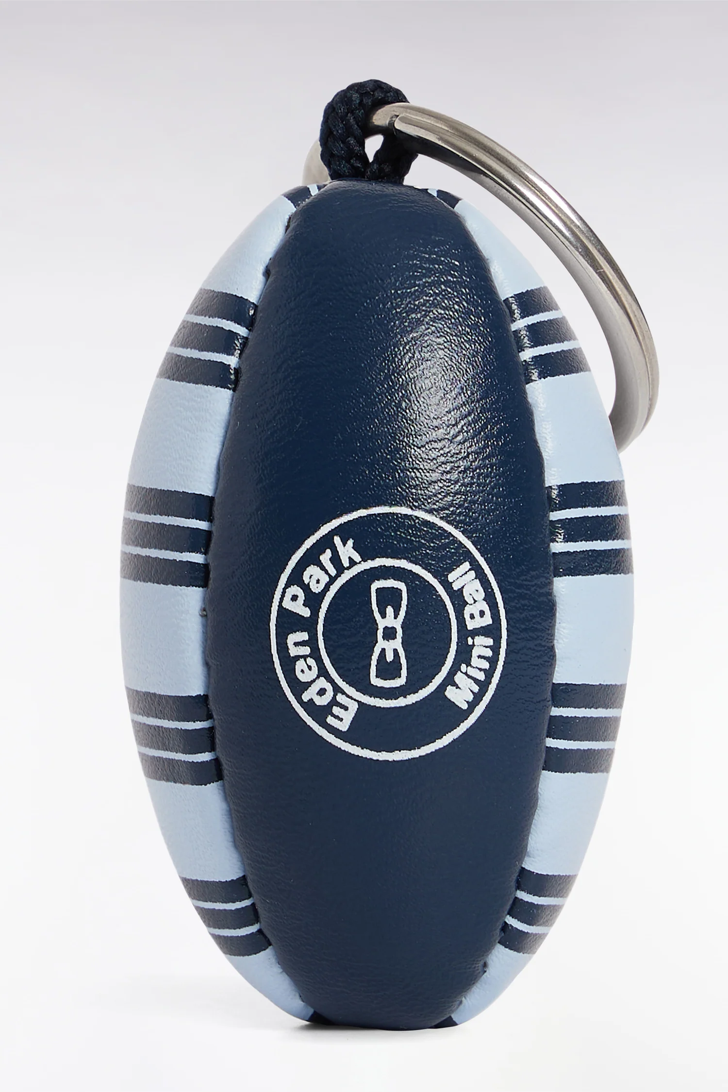 Porte-clés ballon de rugby à rayures ciel et marine - Image 2