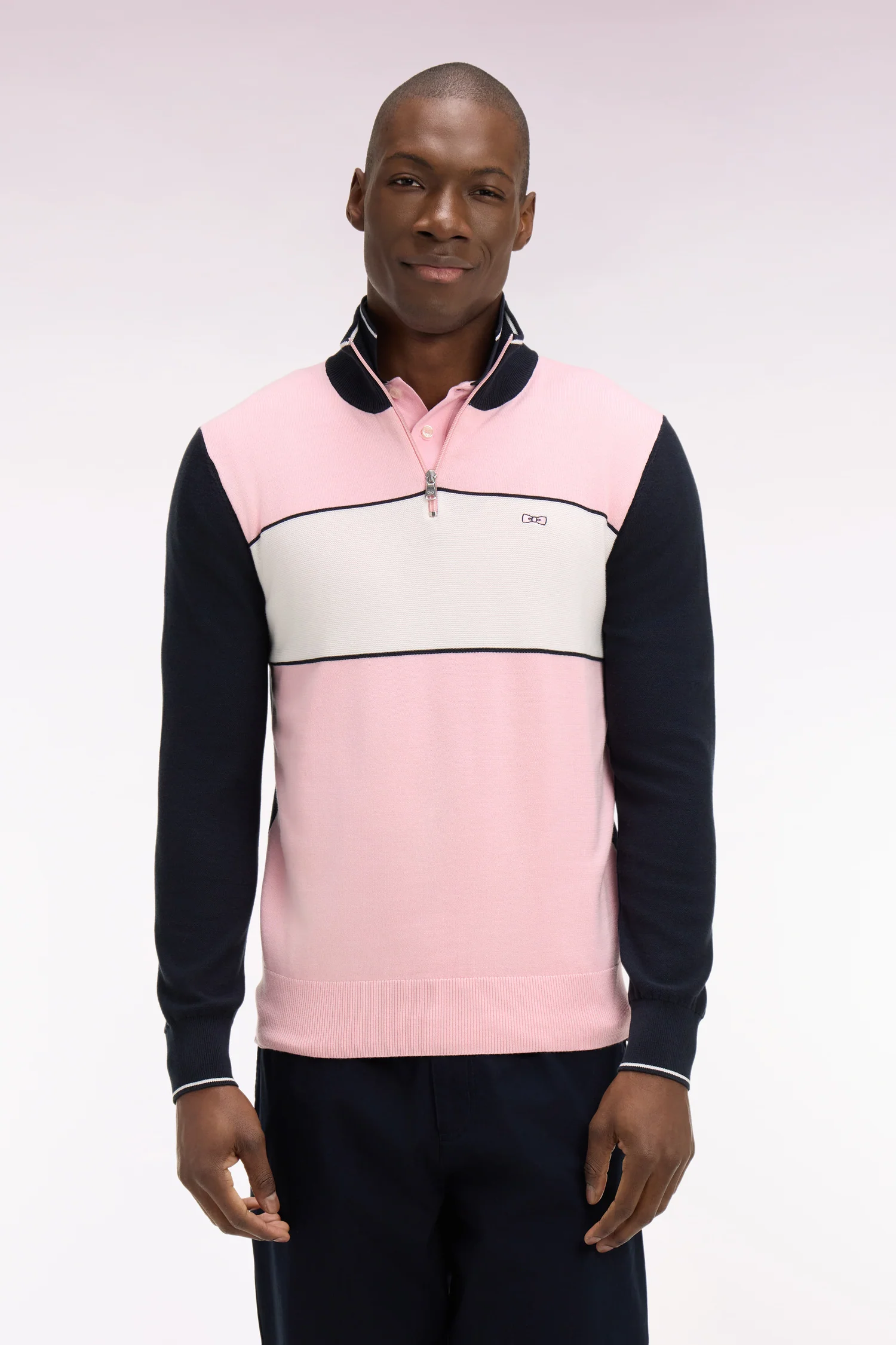 Pull à col maillot en coton rose brodé - Image 3