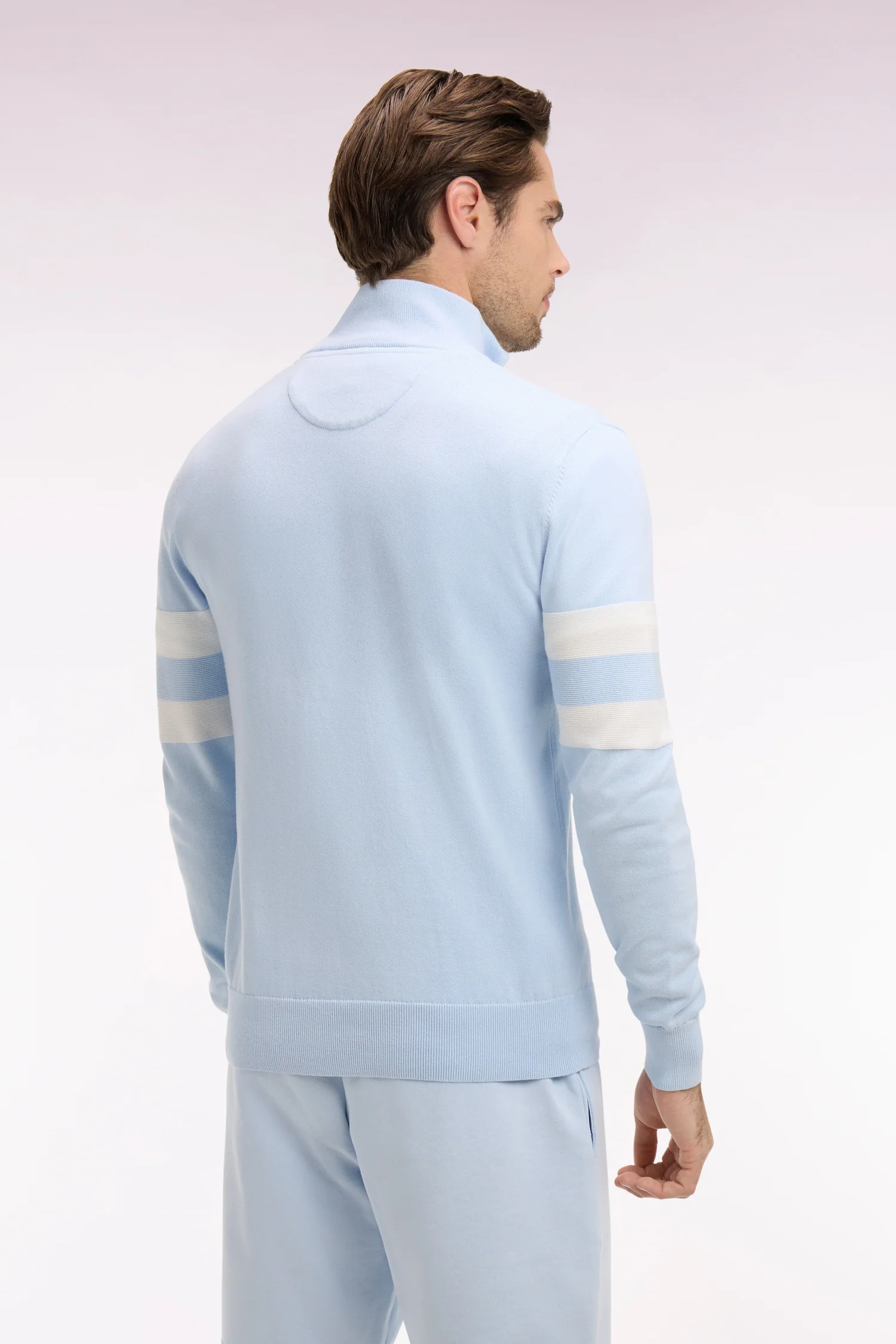 Pull col maillot en coton bleu ciel à double rayures manches - Image 5