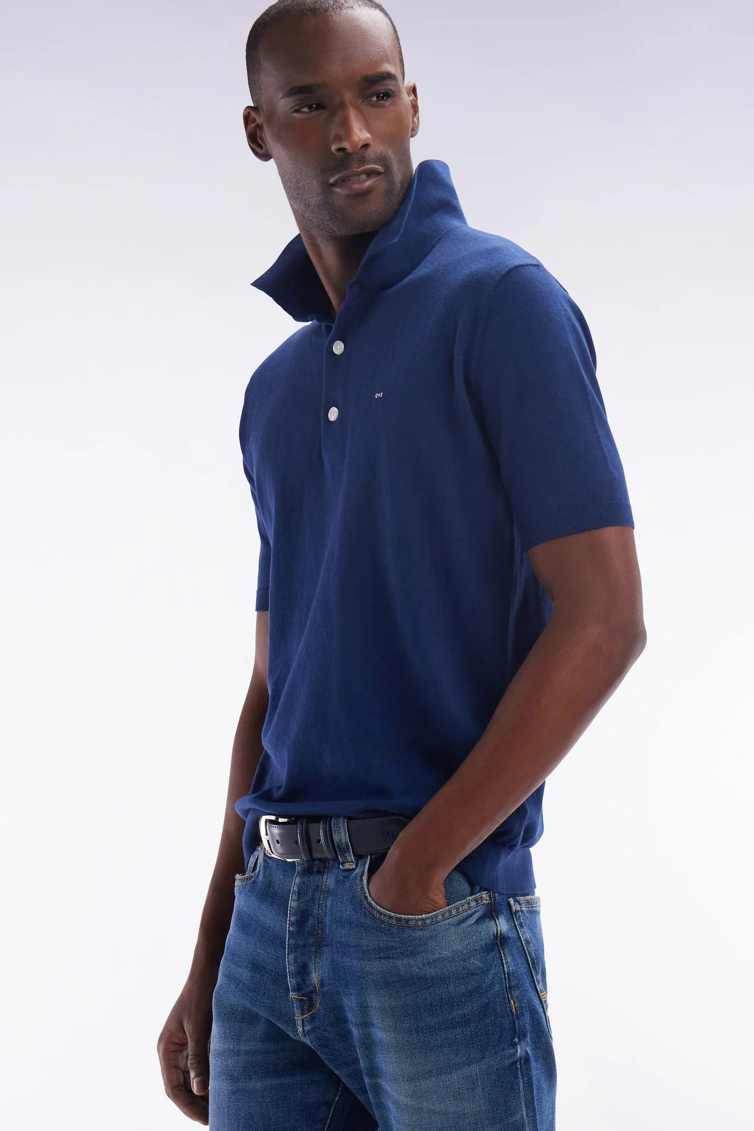 Pull col polo en coton et soie mélangés marine coupe droite - Image 3