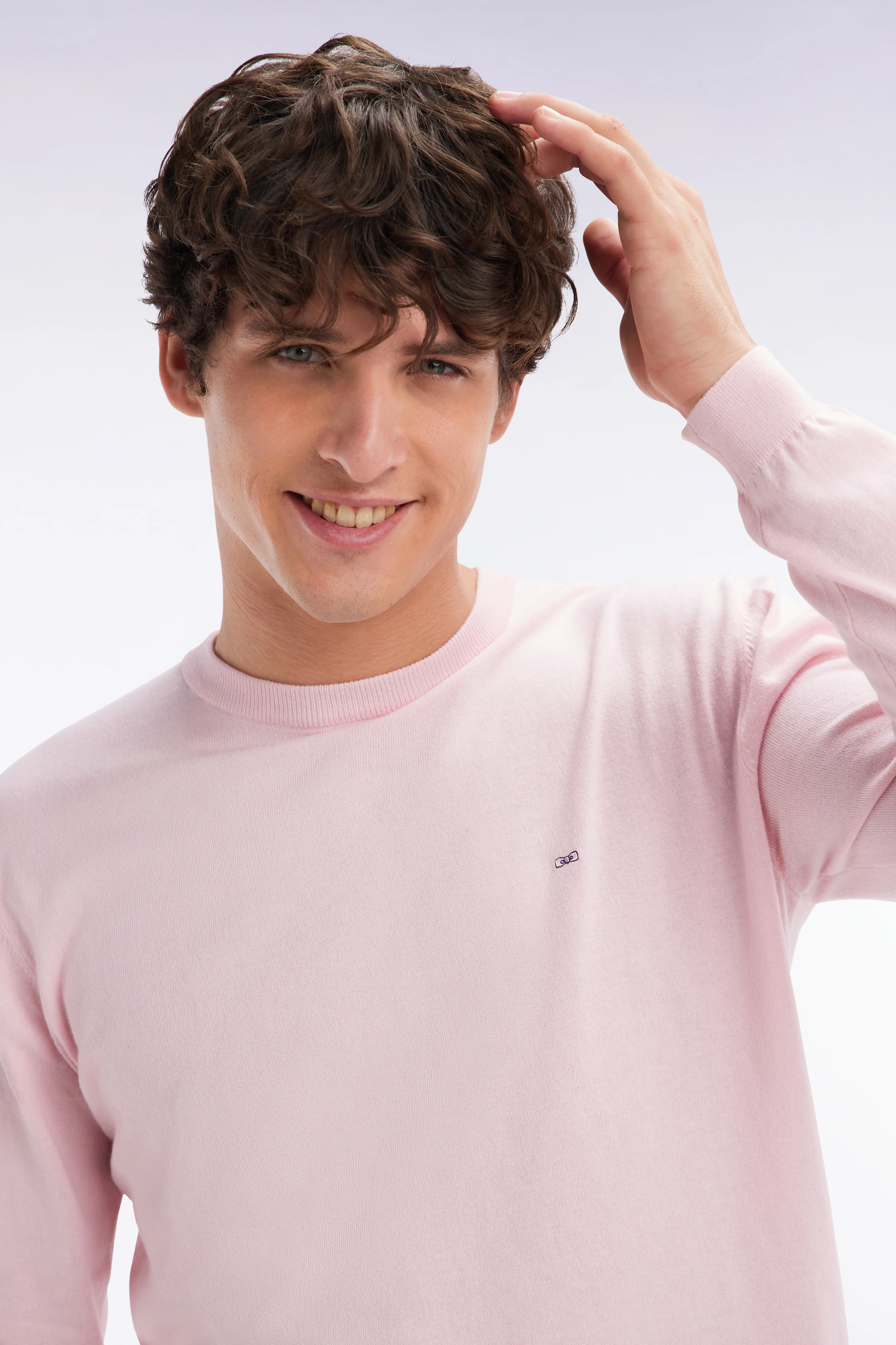Pull col rond en coton et soie mélangés rose coupe droite - Image 3