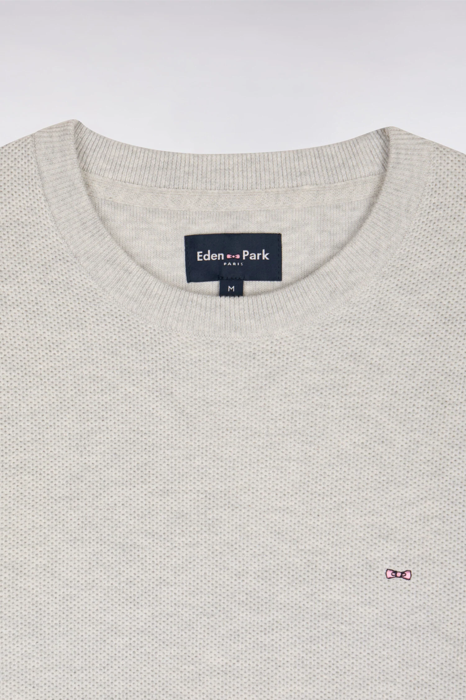 Pull col rond en coton gris clair - Image 6