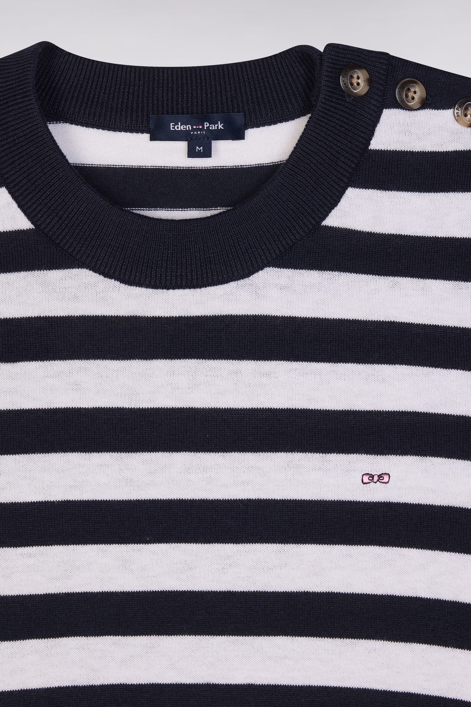 Pull marinière à col rond en coton biologique et cachemire marine coupe droite - Image 6