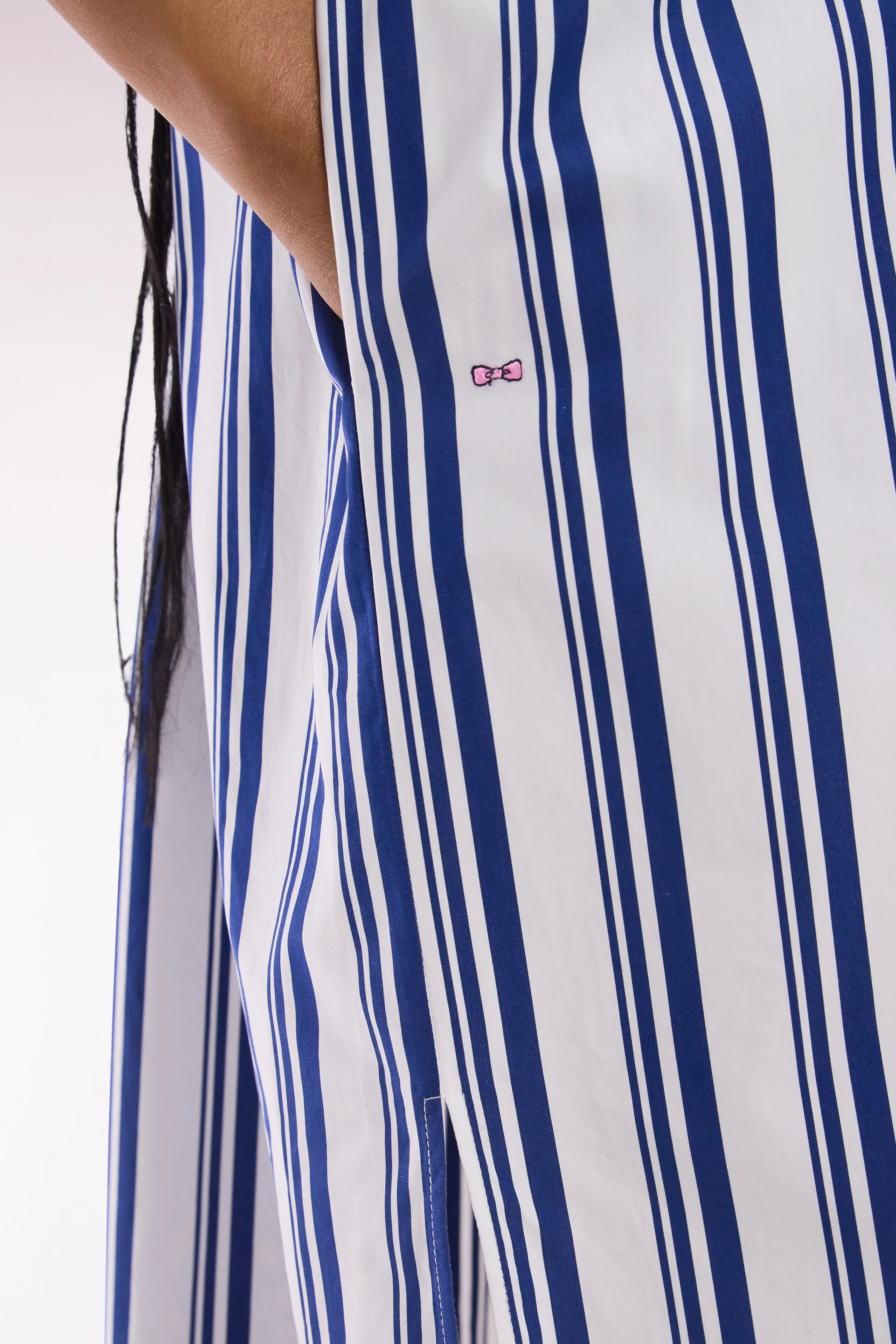 Robe chemise rayée en coton marine et blanc coupe décontractée - Image 5