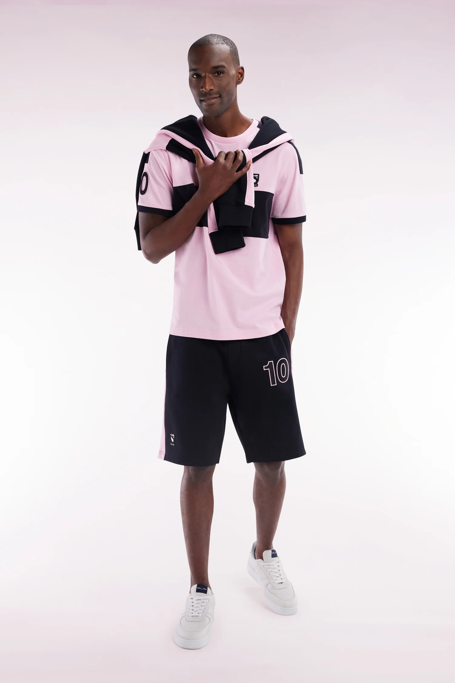 Short New Zealand en coton noir et rose coupe décontractée - Image 3