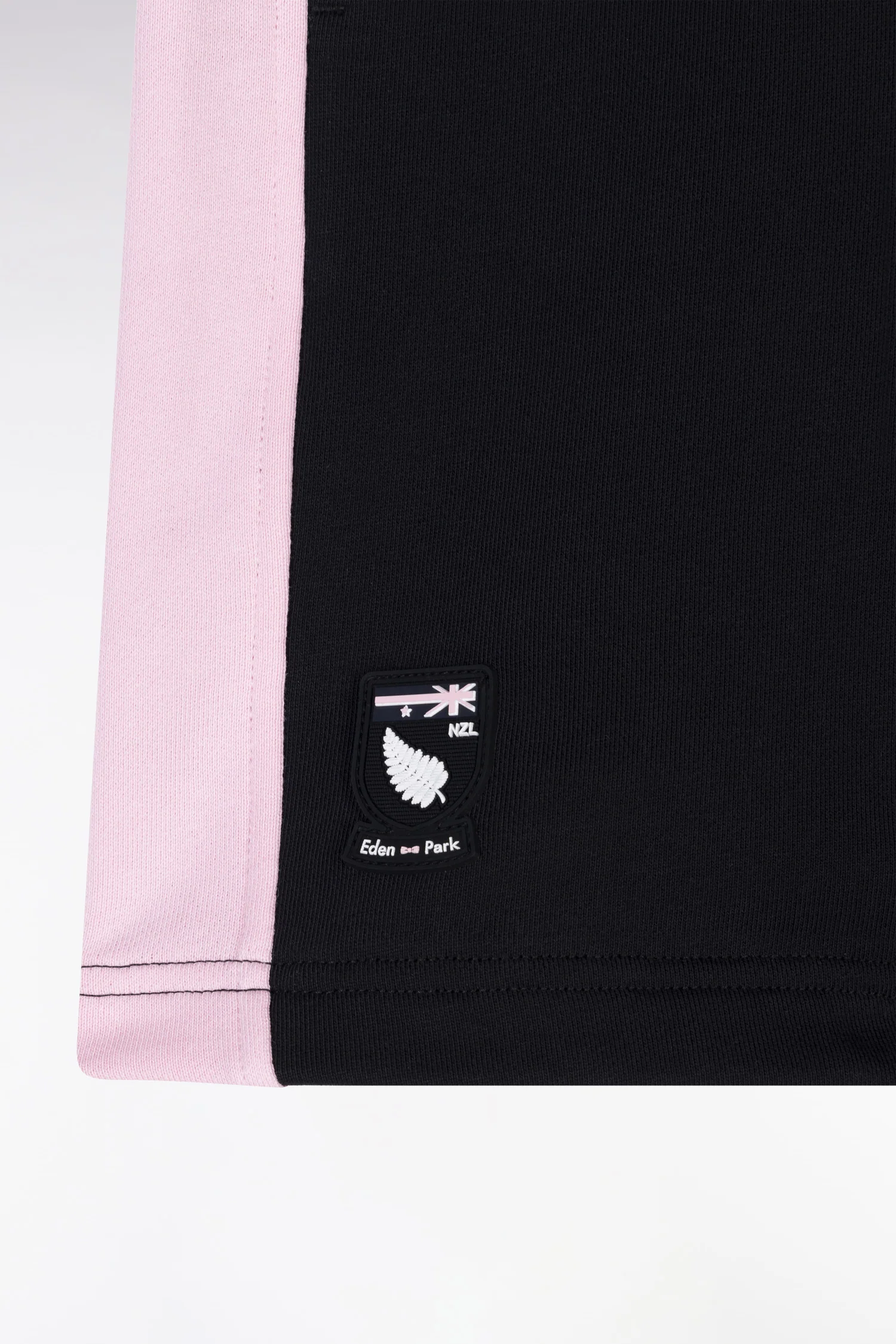 Short Nouvelle Zélande en molleton coton noir coupe droite - Image 2