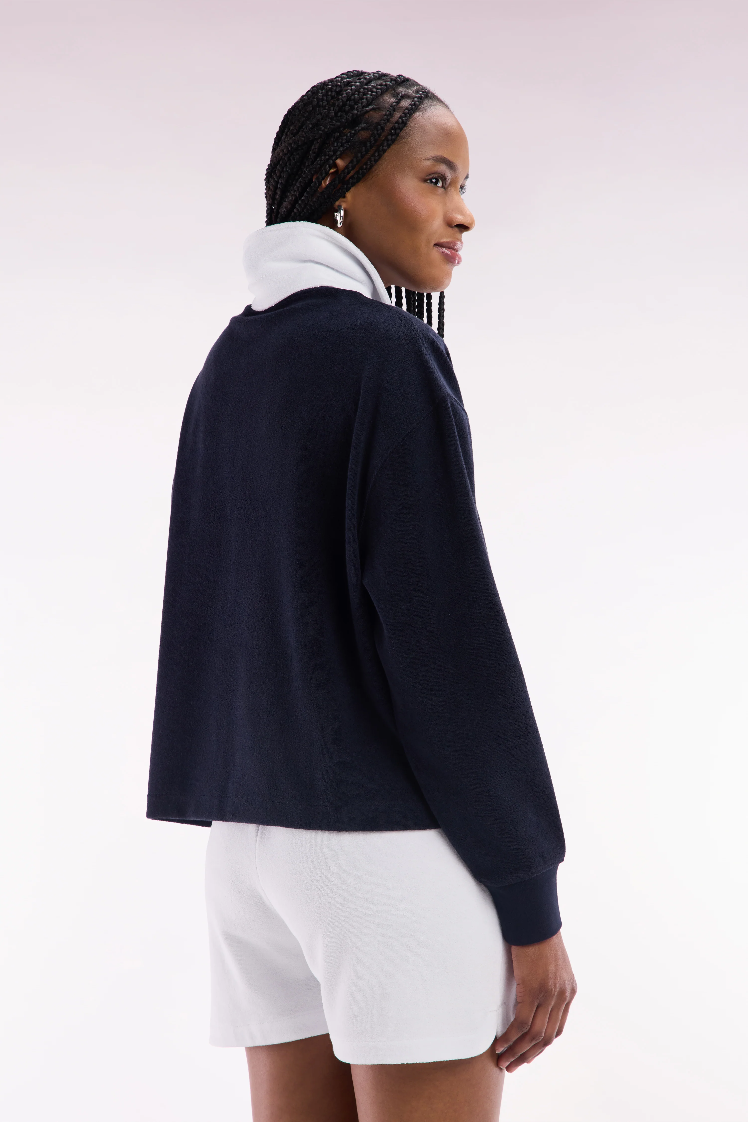Sweatshirt à col maillot blanc en coton marine - Image 4