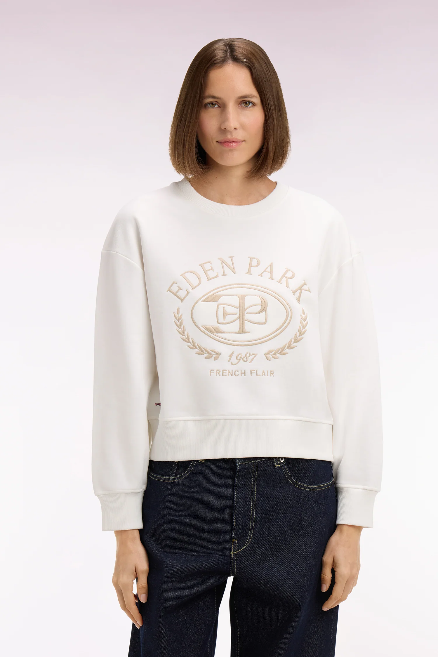 Sweatshirt en coton écru brodé coupe relaxed - Image 3