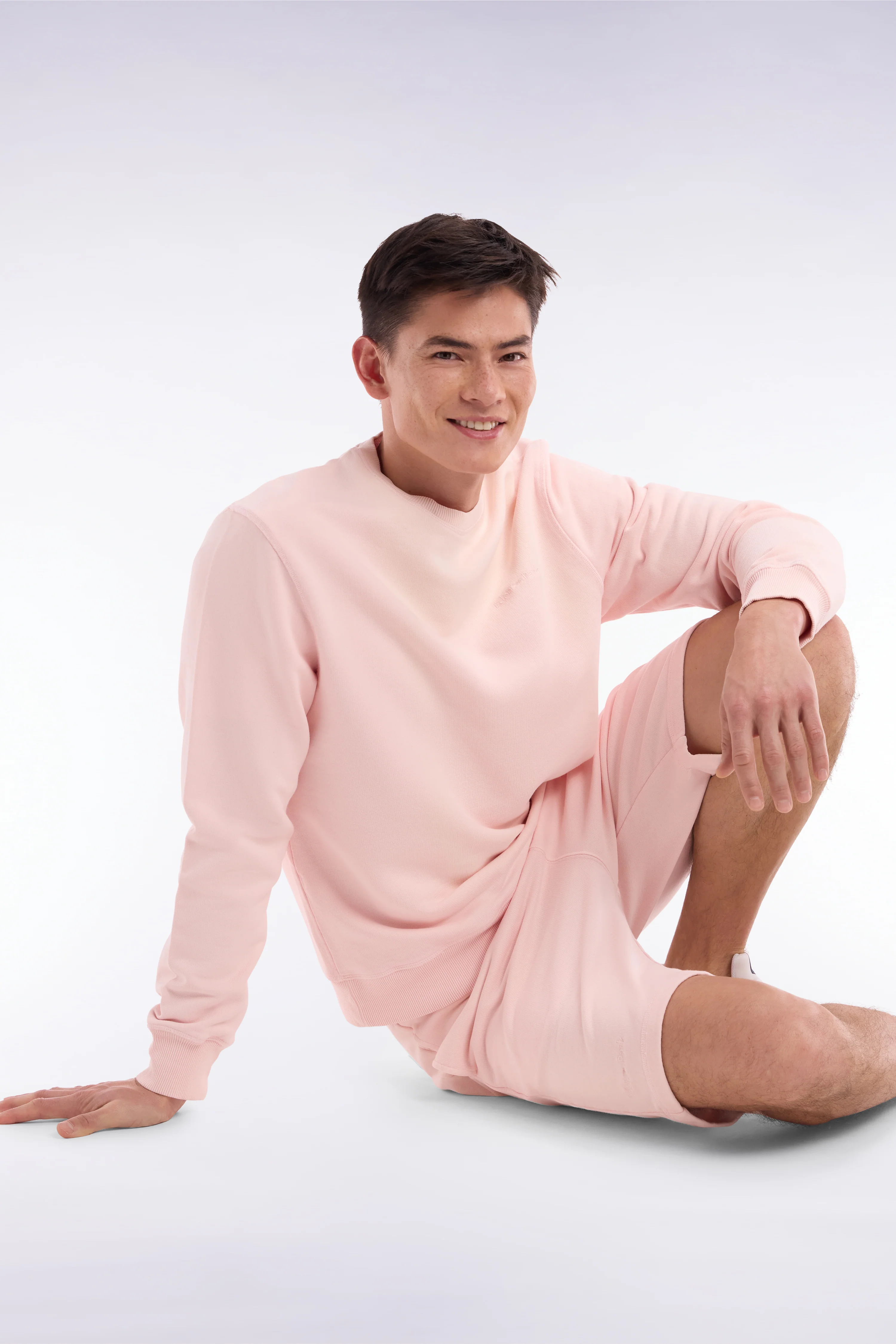 Sweatshirt surteint à col rond en molleton coton rose pâle coupe décontractée - Image 3