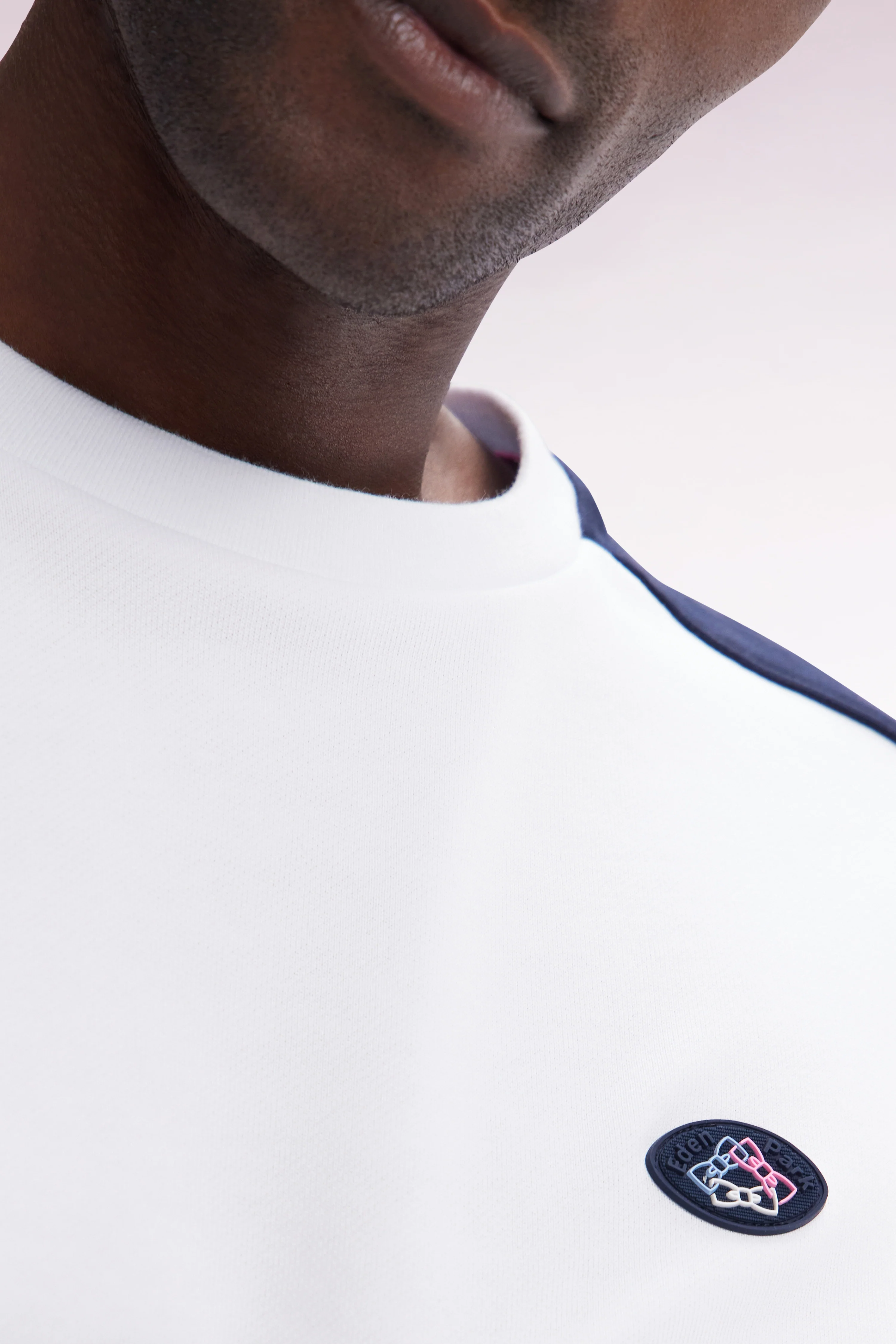 Sweatshirt tricolore en molleton coton blanc coupe droite - Image 5