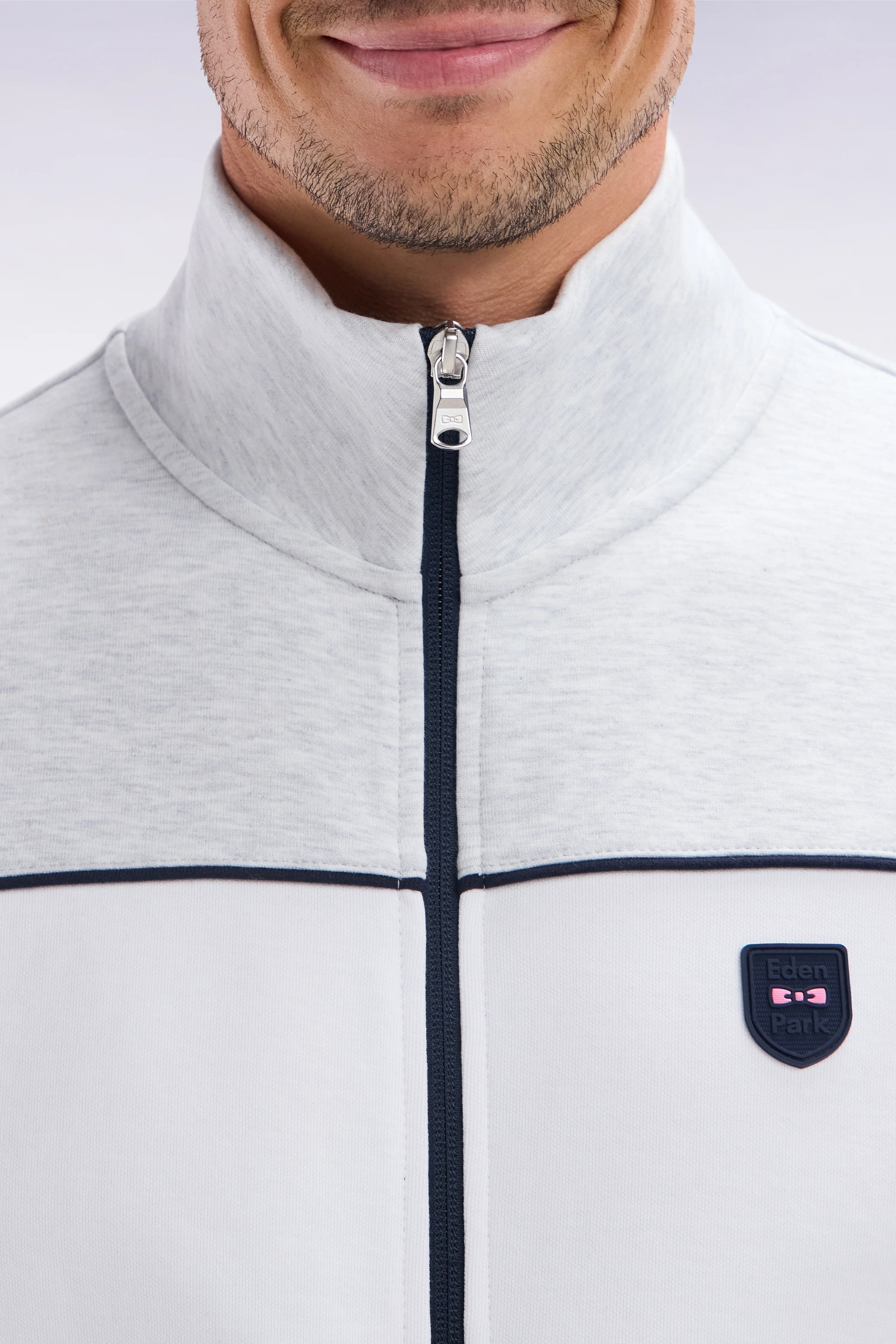 Sweatshirt zippé en coton interlock gris coupe droite - Image 5