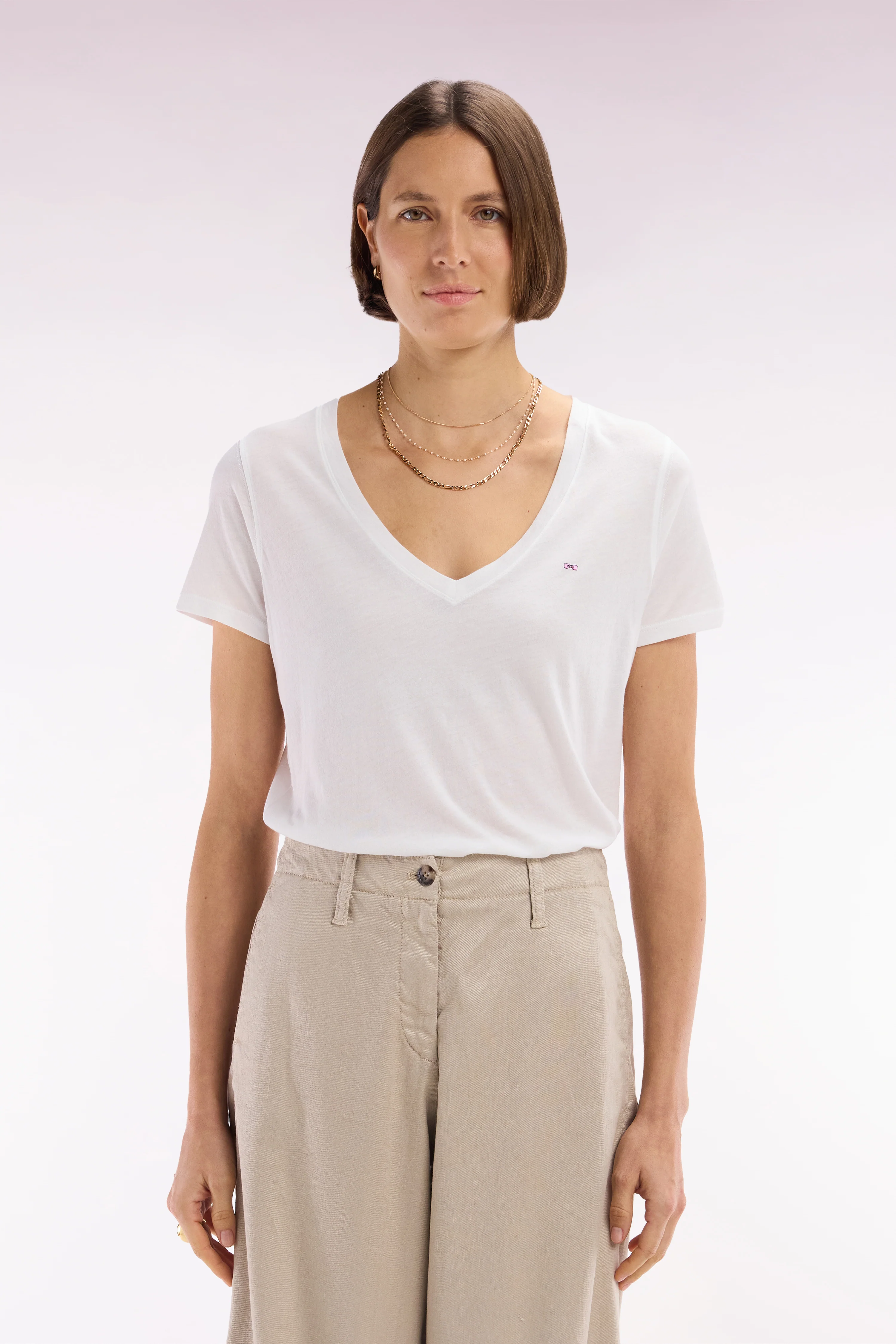 T-shirt à col V en jersey de coton Pima léger blanc coupe droite - Image 3