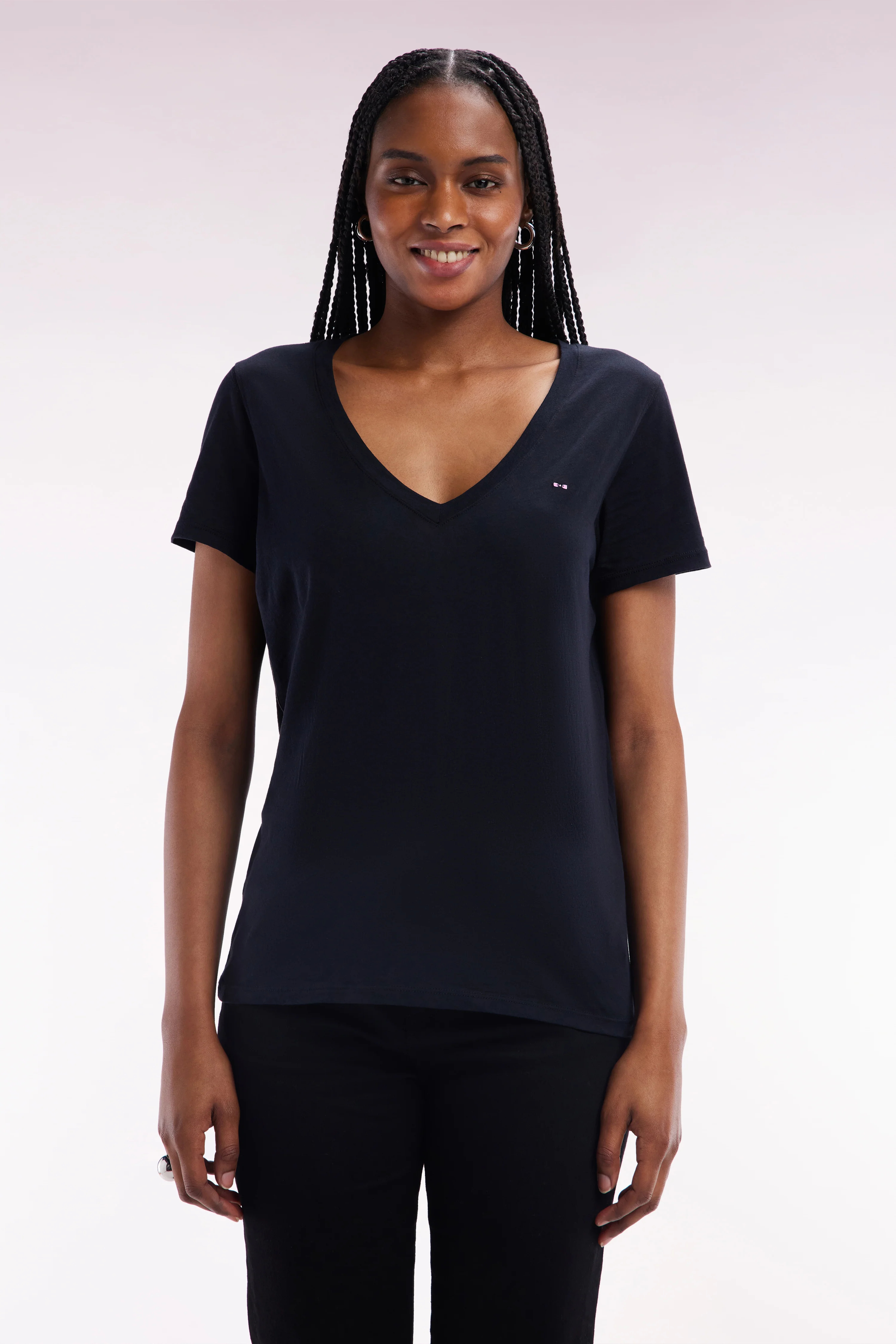 T-shirt à col V en jersey de coton Pima léger noir coupe droite