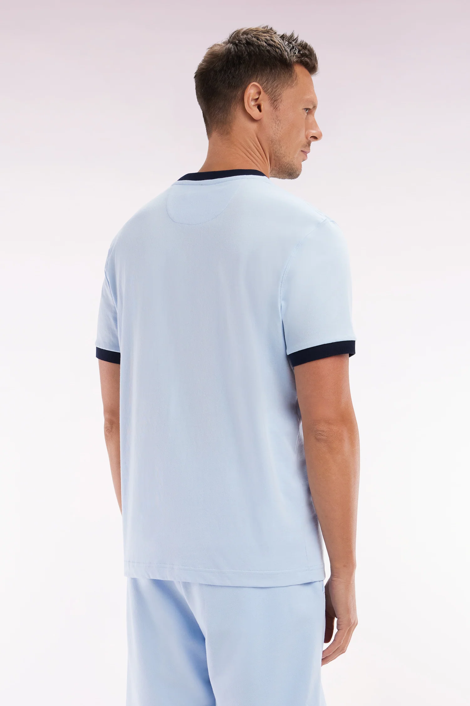 T-shirt en coton ciel broderie 10 coupe décontractée - Image 4